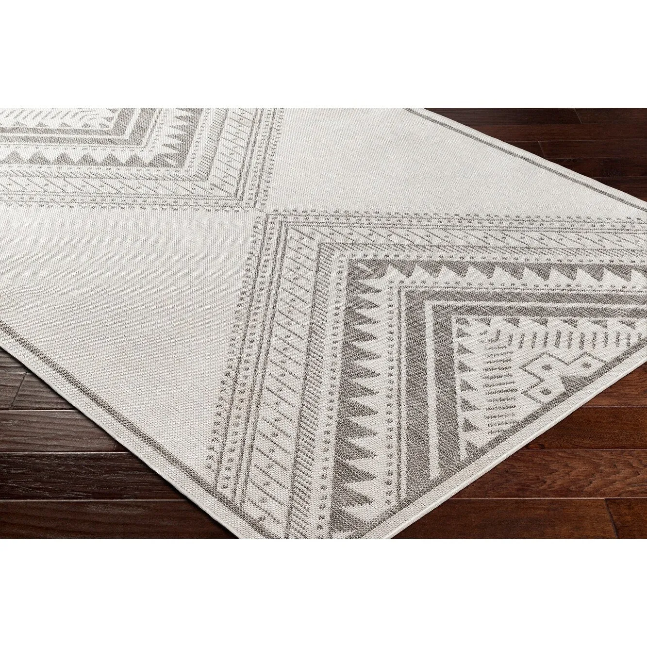 Livabliss Searia Indoor/ Outdoor Boho Diamond Area Rug