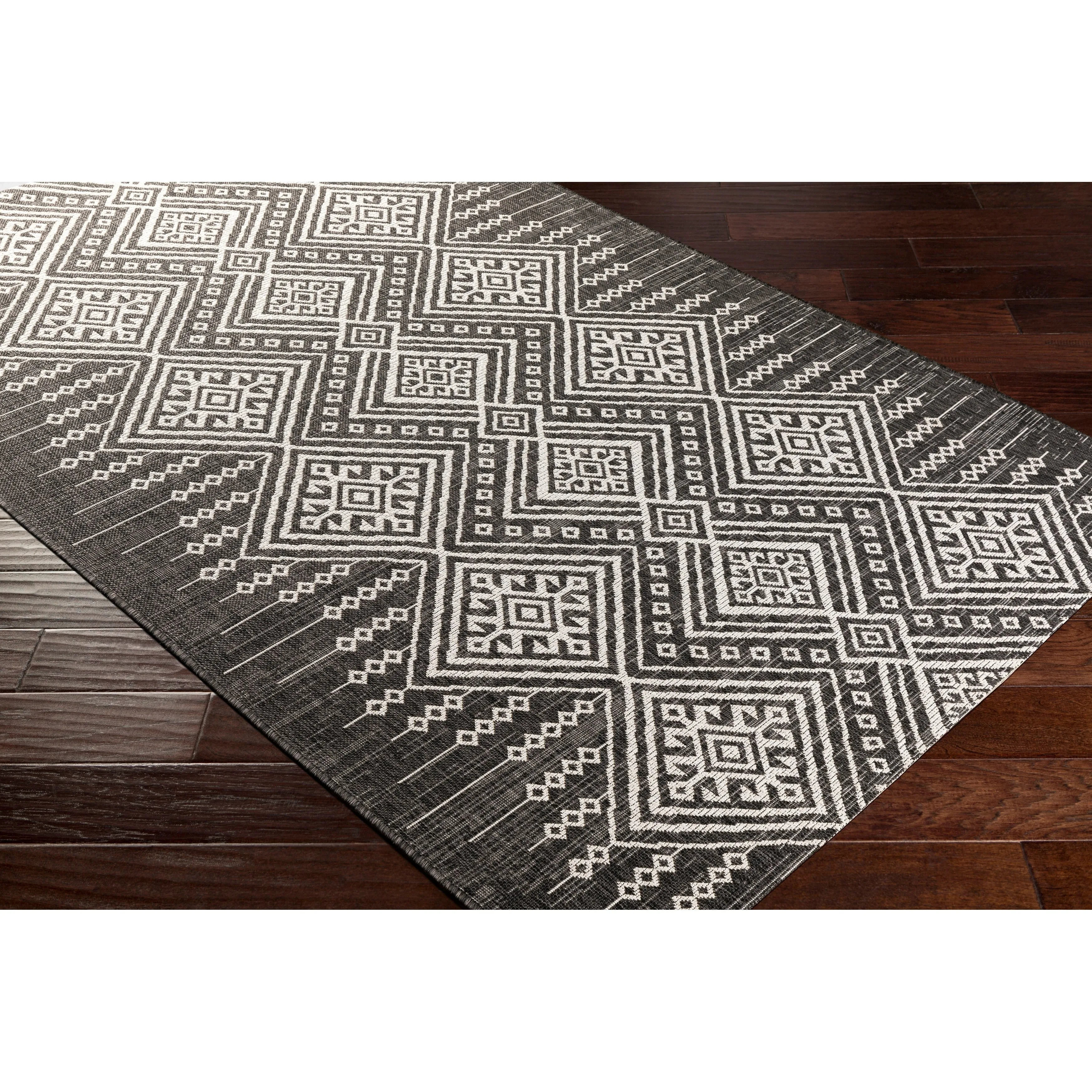 Livabliss Stoyer Indoor/ Outdoor Global Bohemian Area Rug
