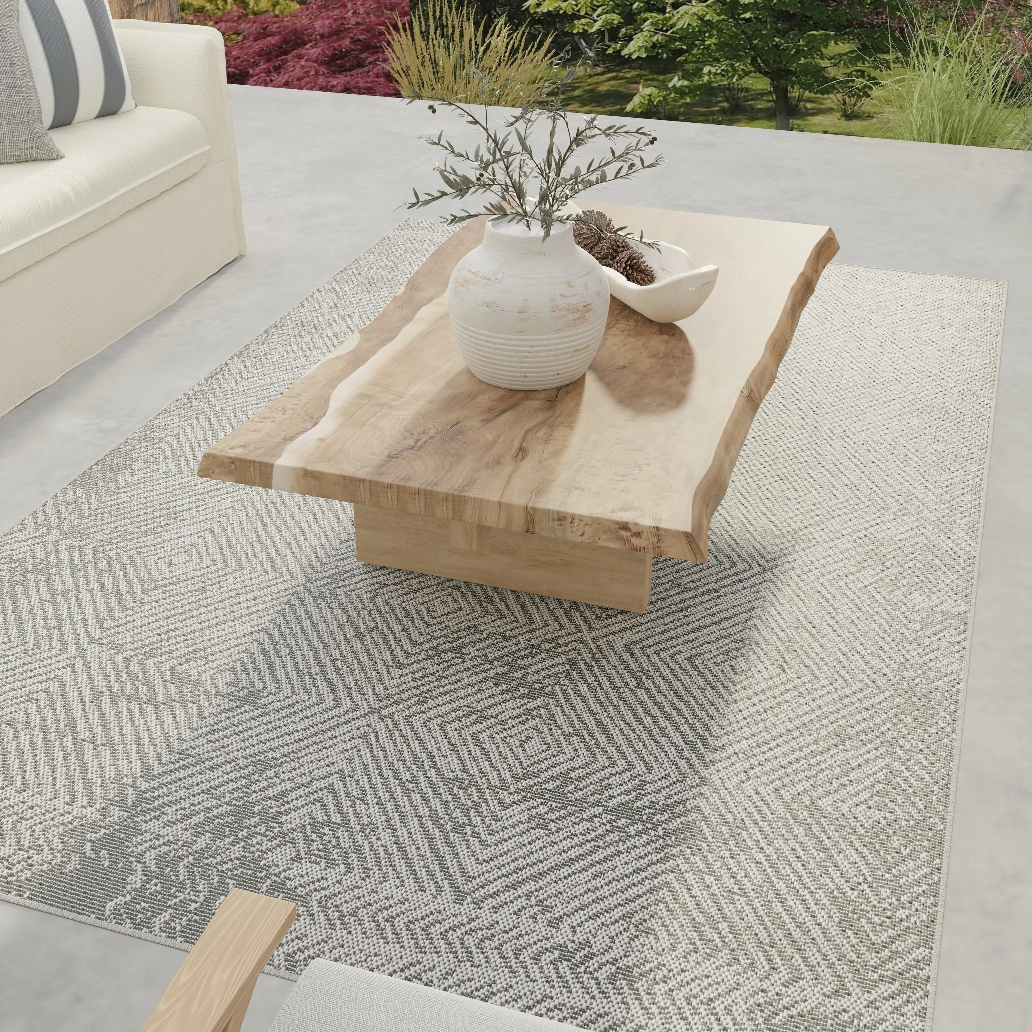 Loomaknoti Breyleigh Carzon Gray Area Rug