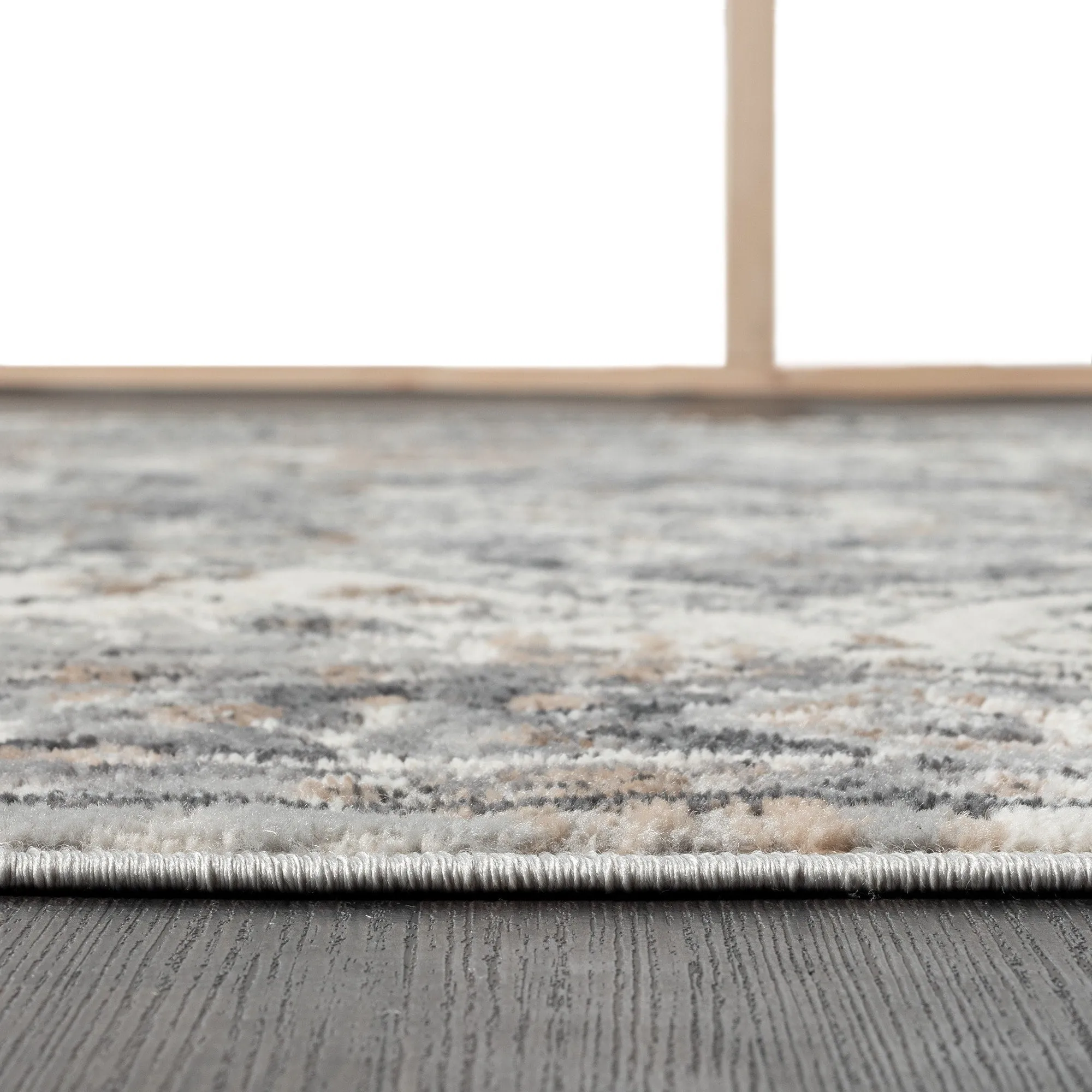 Madison Park Molly Medallion Woven Area Rug