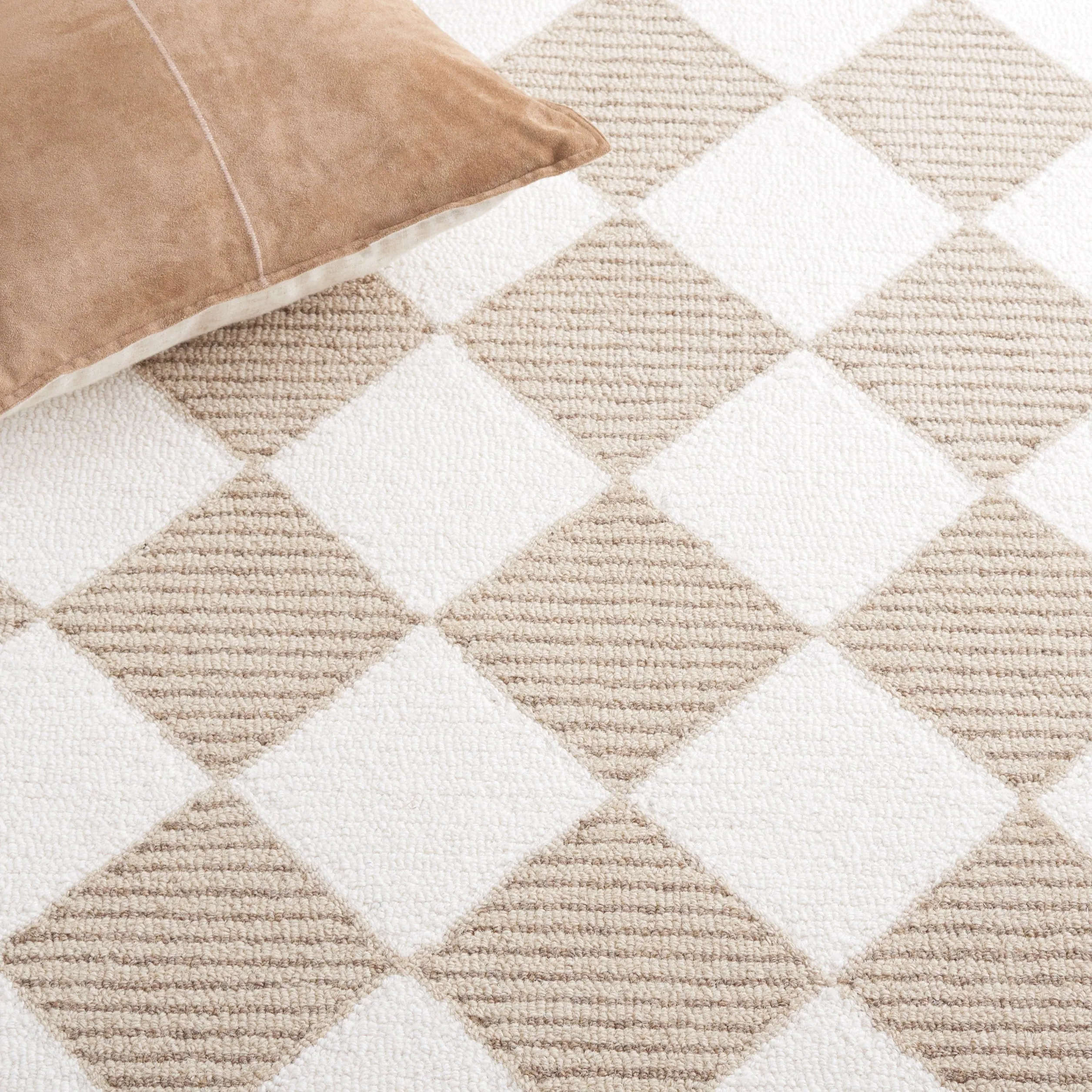 Martha Stewart by SAFAVIEH Jesusa Checkered Wool Rug