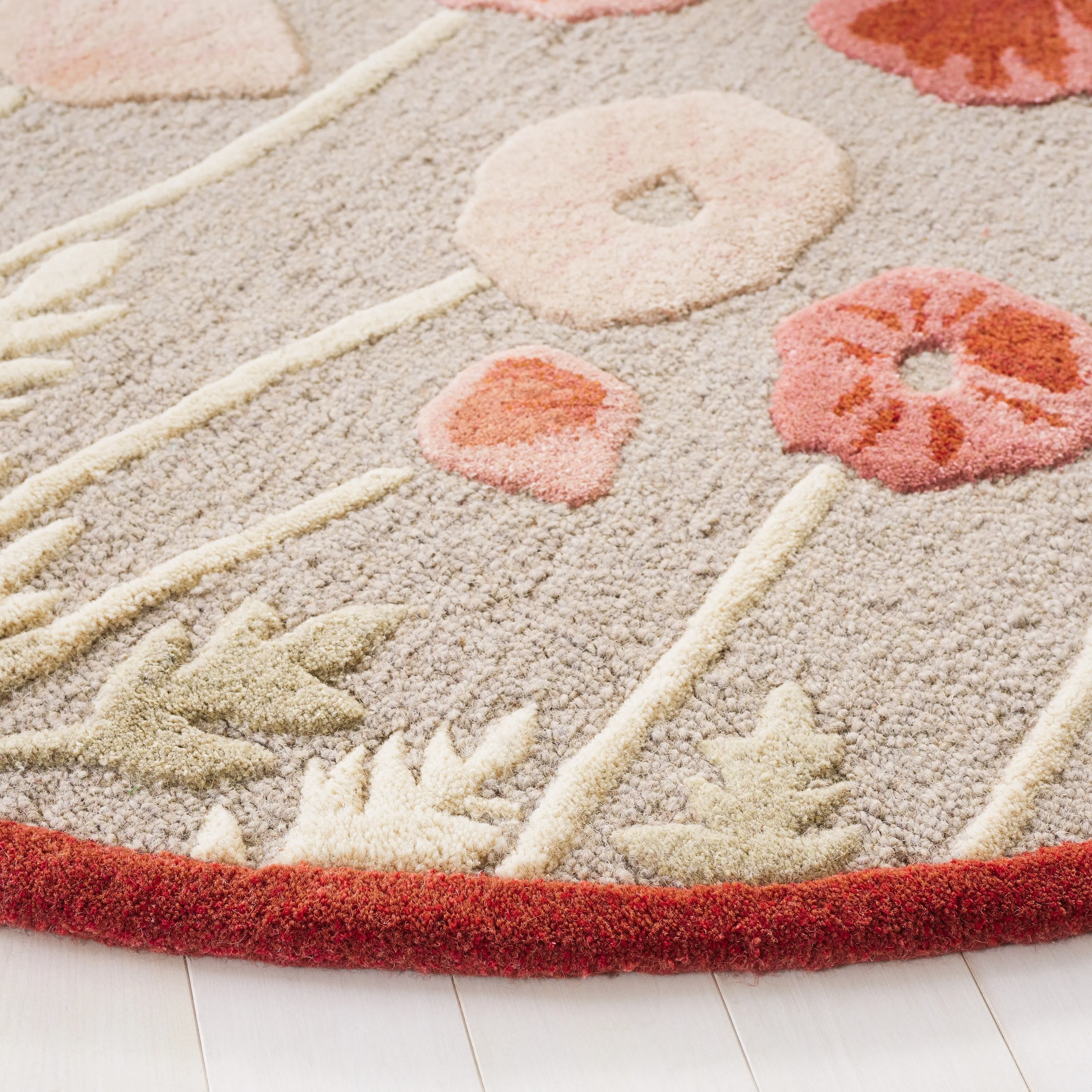 Martha Stewart by SAFAVIEH Poppy Glossary Wool/ Viscose Rug