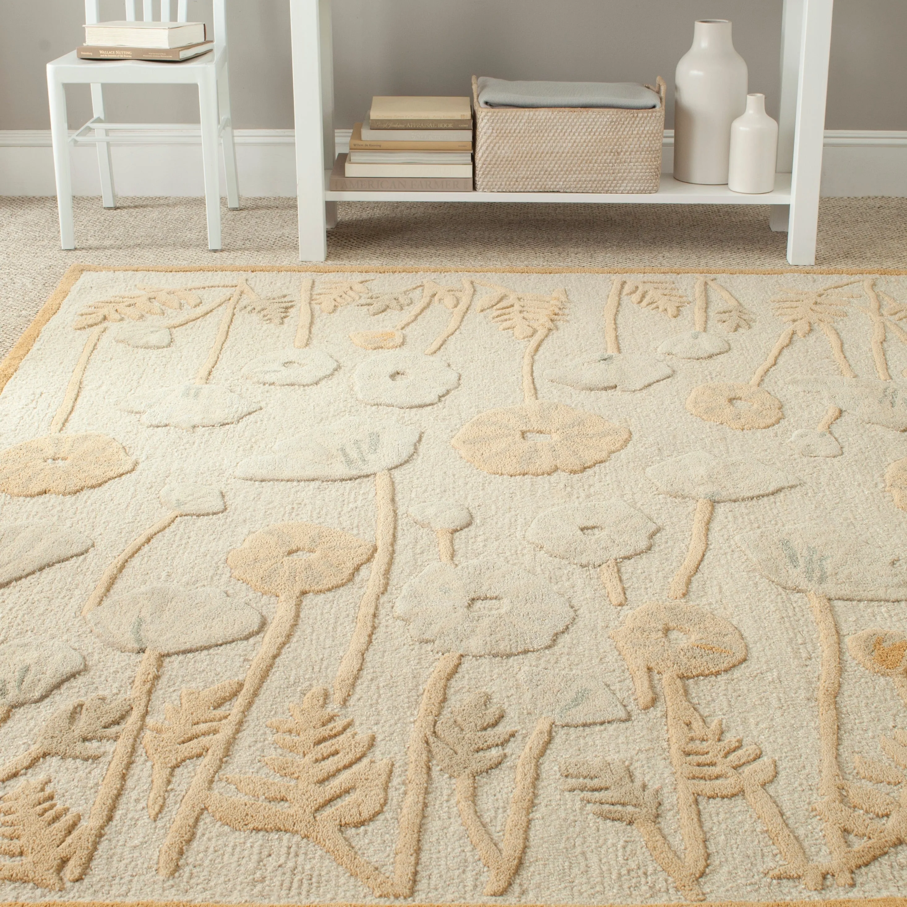 Martha Stewart by SAFAVIEH Poppy Glossary Wool/ Viscose Rug