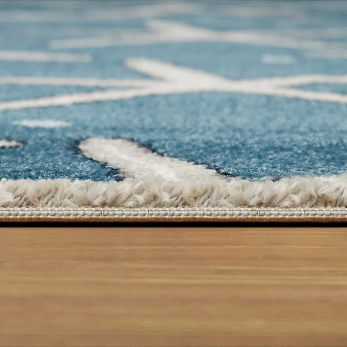 Massau Coastal Starfish Area Rug