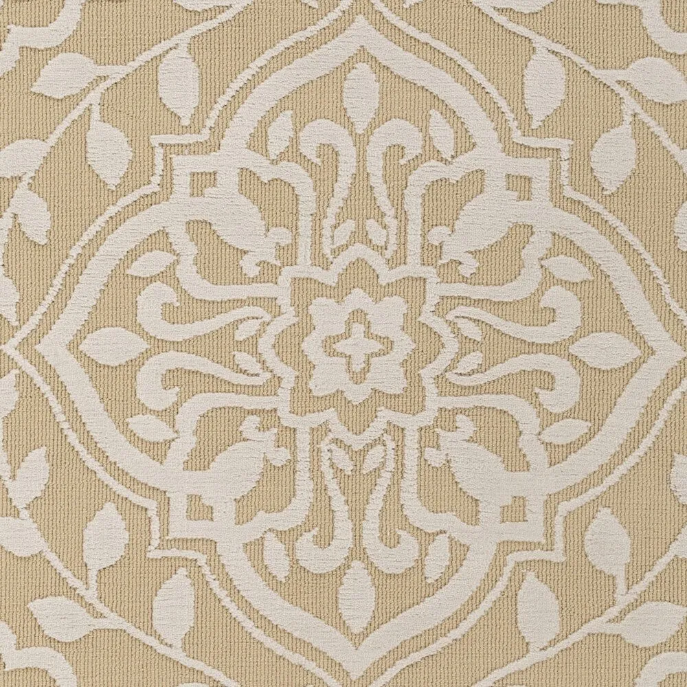 Meticulously Woven Flood Polyester Rug