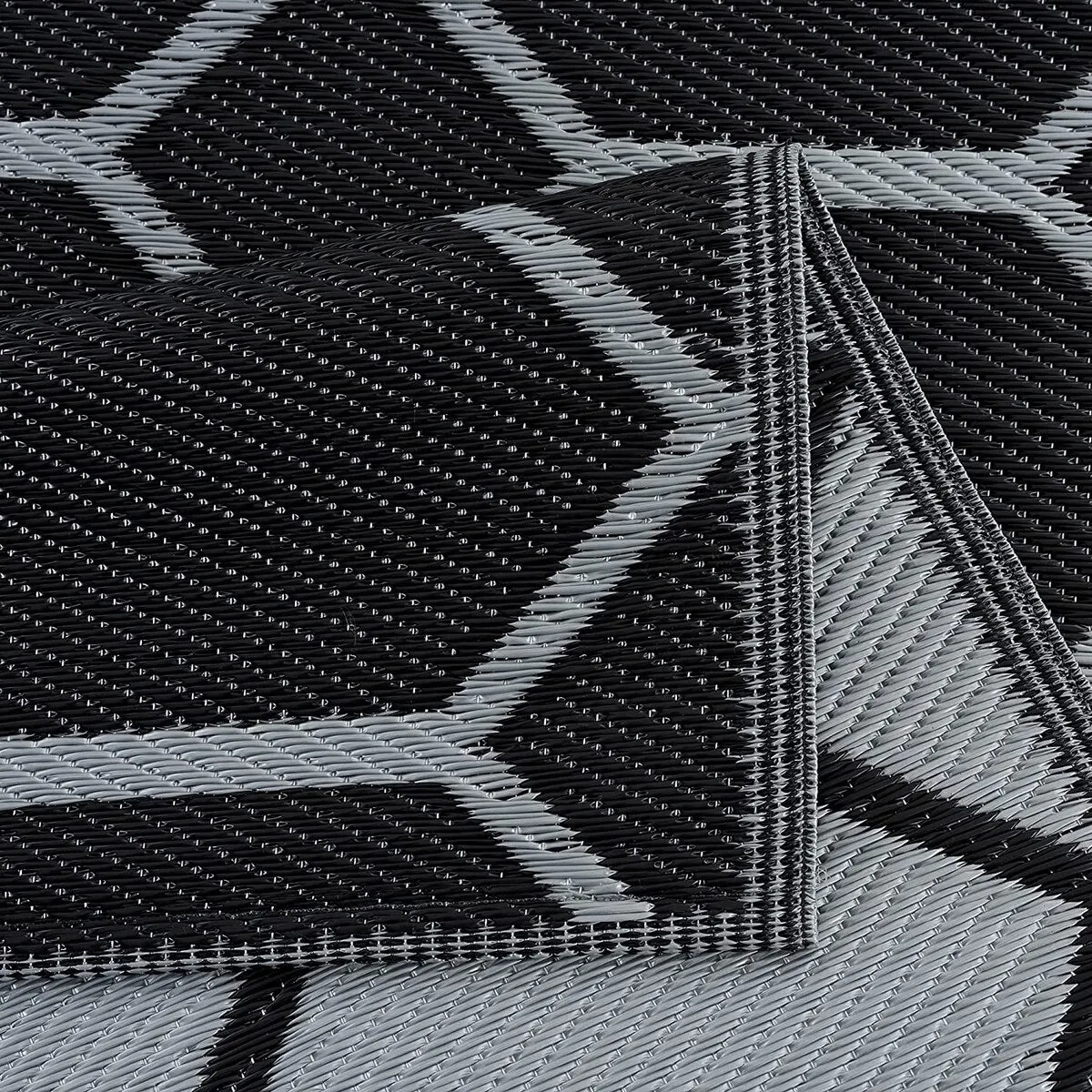 Miami Lightweight Reversible Recycled Plastic Outdoor Floor Mat/Rug