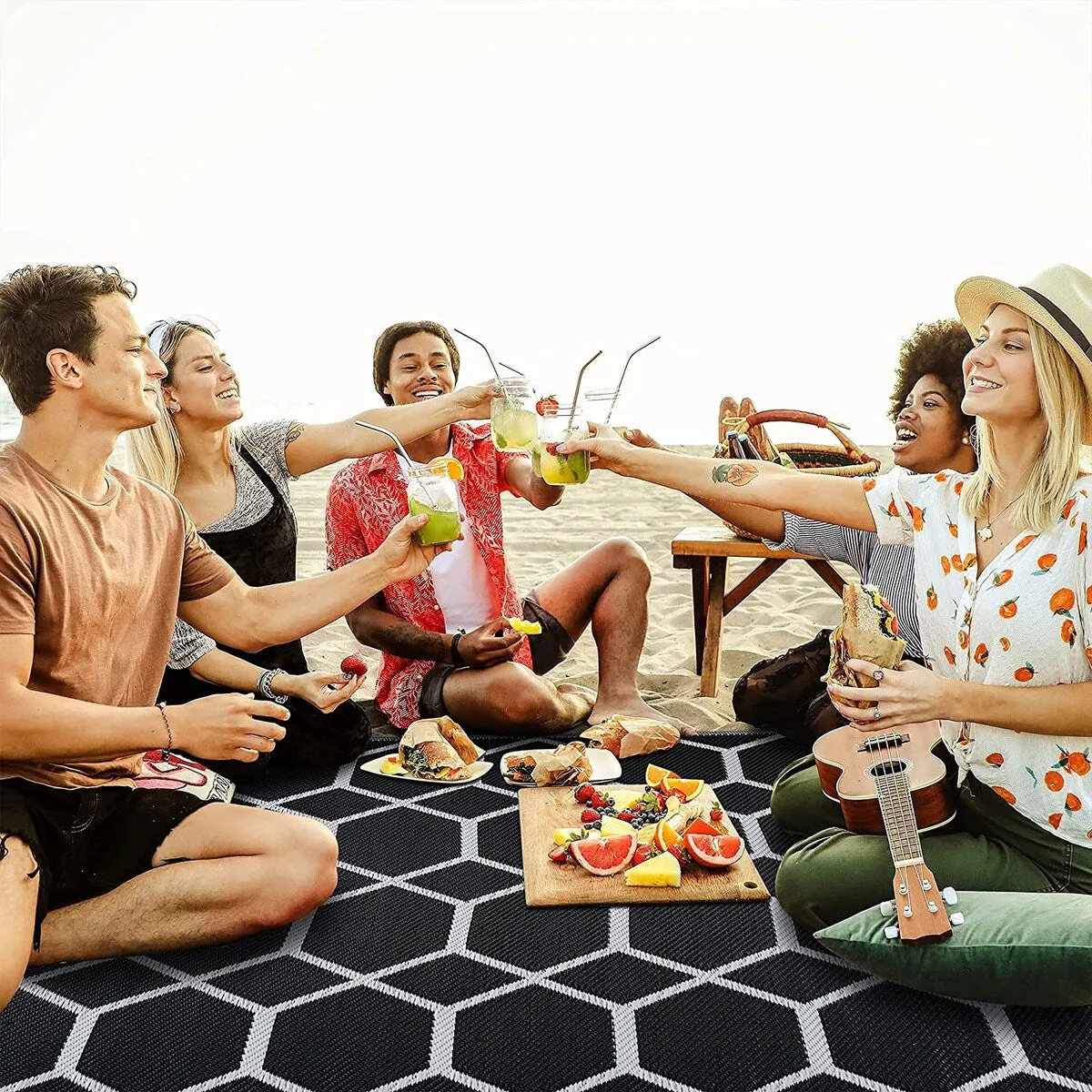 Miami Lightweight Reversible Recycled Plastic Outdoor Floor Mat/Rug