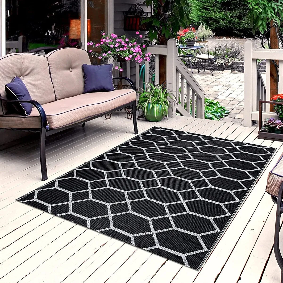 Miami Lightweight Reversible Recycled Plastic Outdoor Floor Mat/Rug