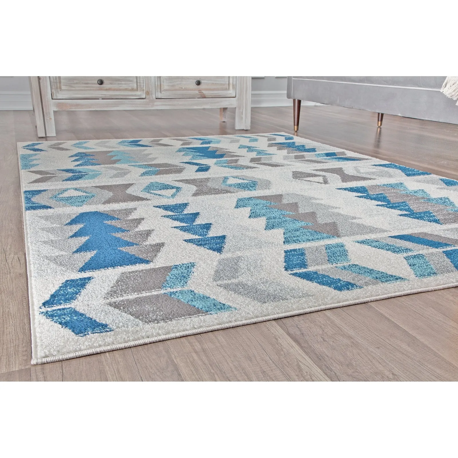Mika Modern & Contemporary Geometric Area Rug by Rugs America
