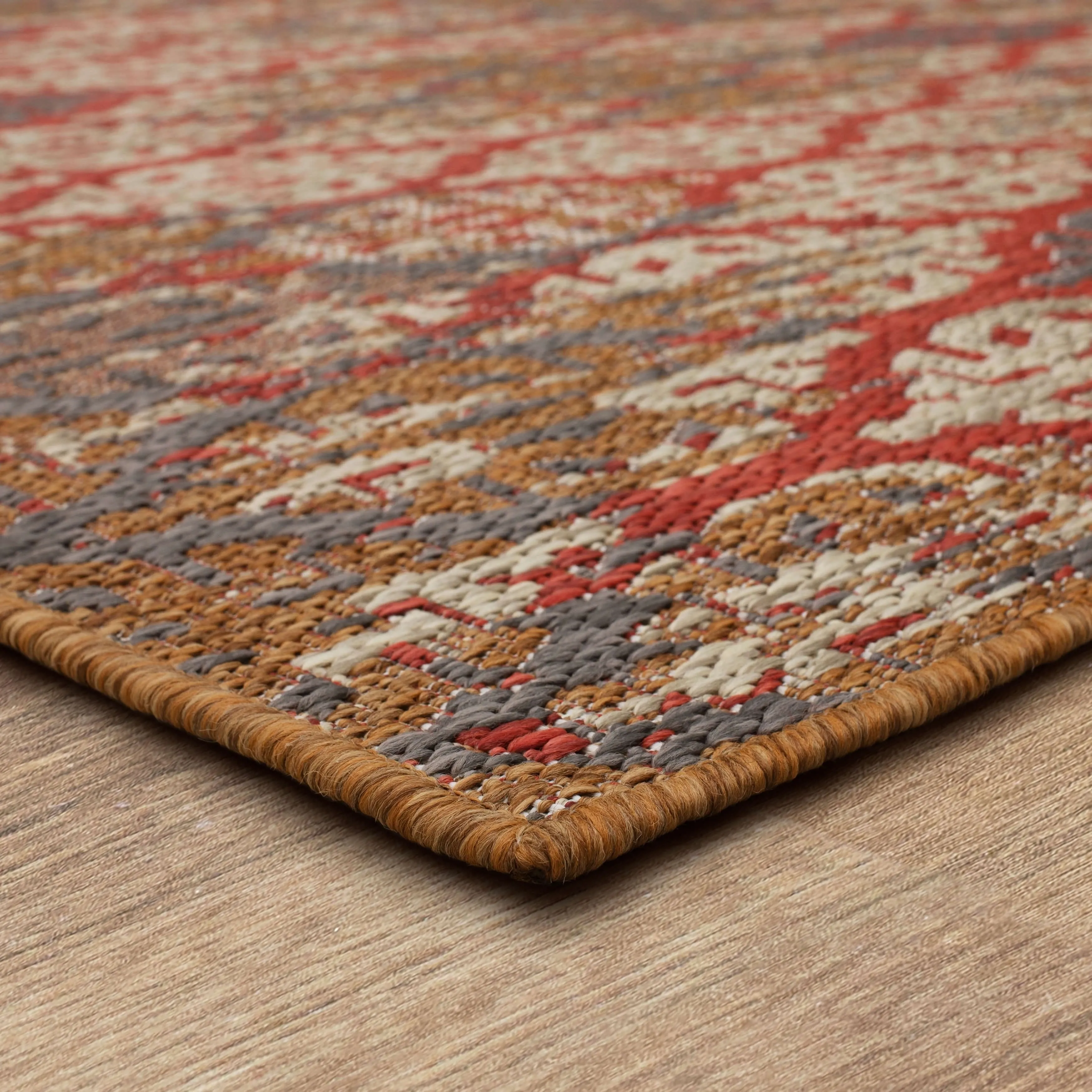 Mohawk Home Indoor/Outdoor Geneva iKat Patio Area Rug