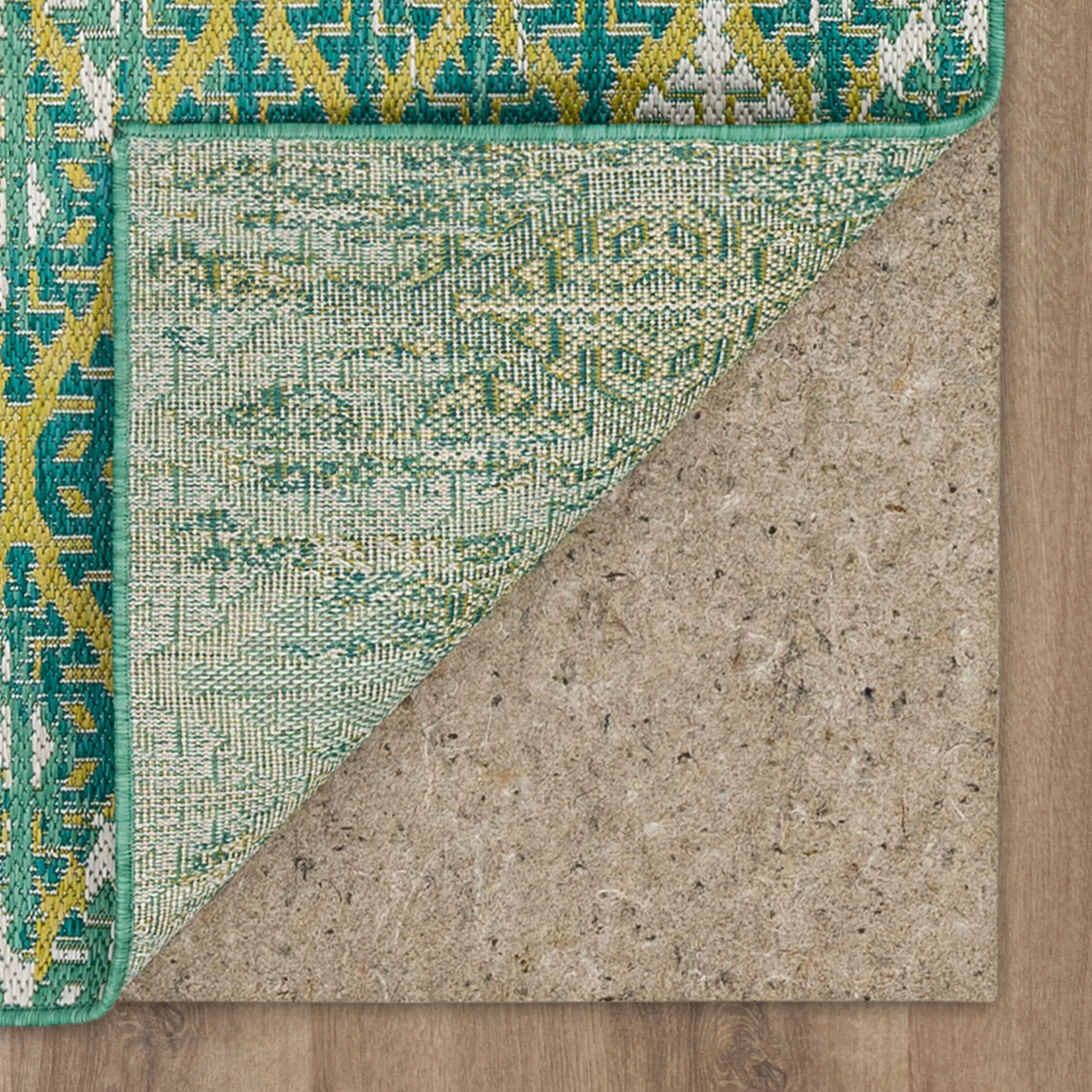 Mohawk Home Indoor/Outdoor Geneva iKat Patio Area Rug