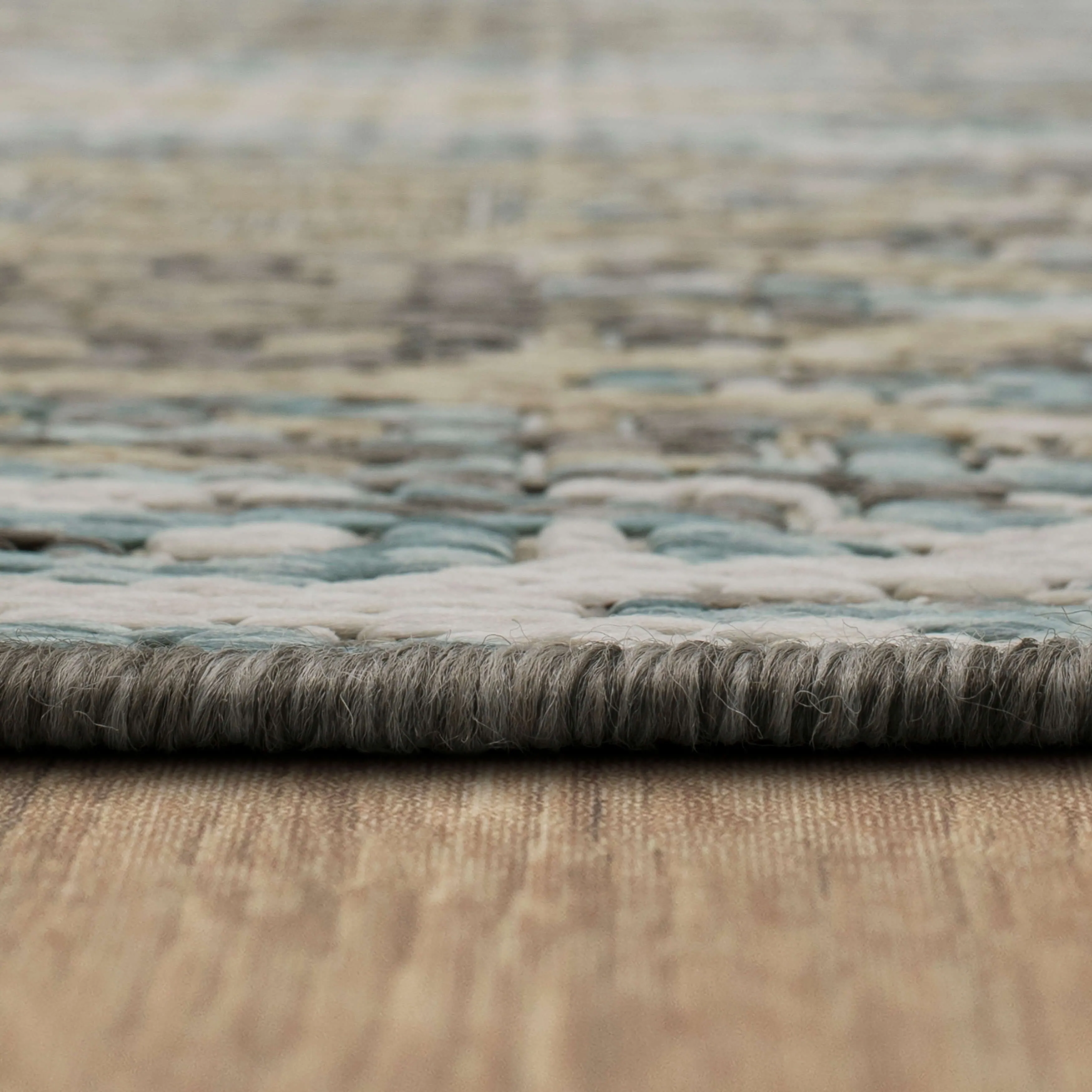 Mohawk Home Indoor/Outdoor Geneva iKat Patio Area Rug