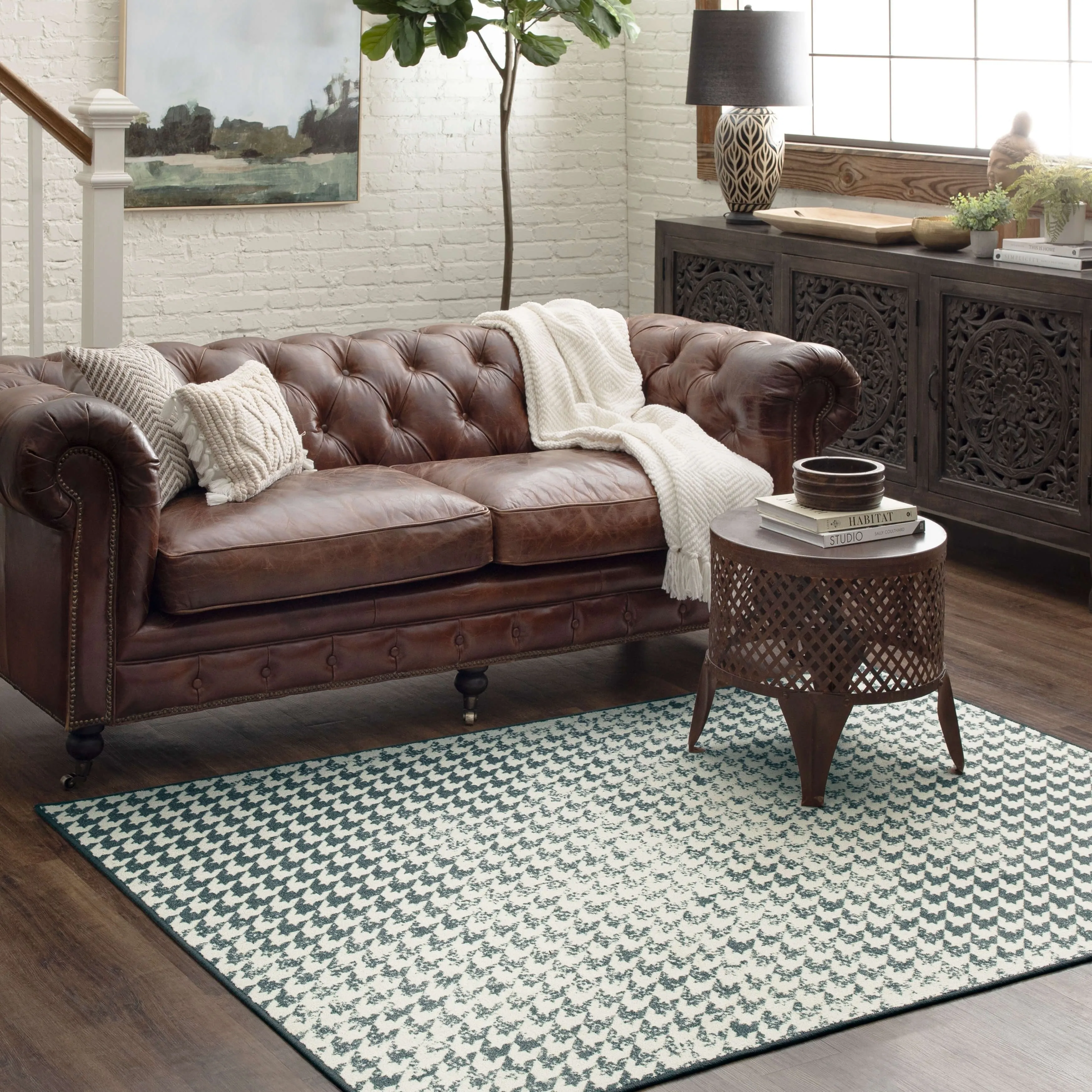 Mohawk Home Orabela Distressed Houndstooth Gray Area Rug