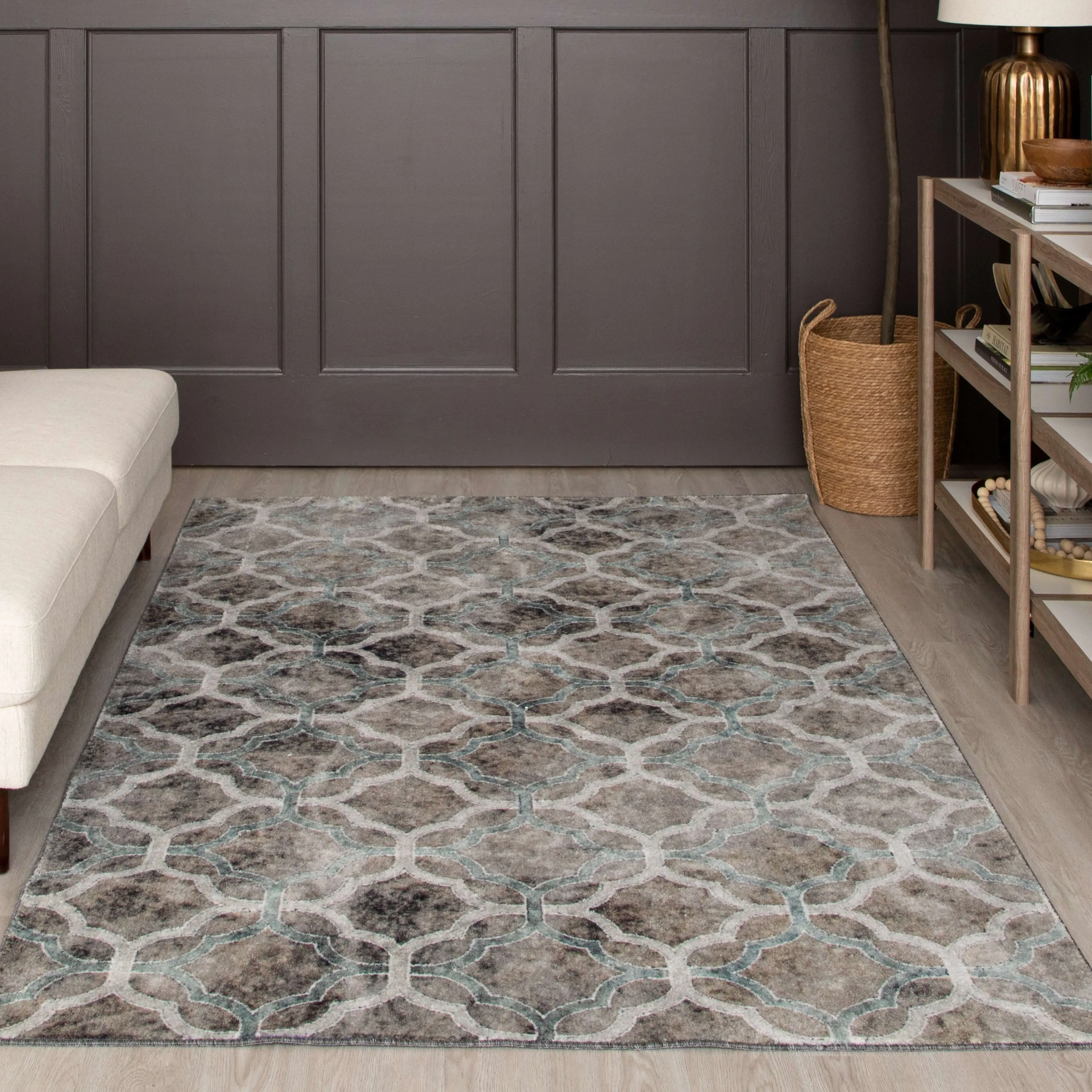 Mohawk Home Quatrefoil Fret Geometric Trellis Grey Area Rug