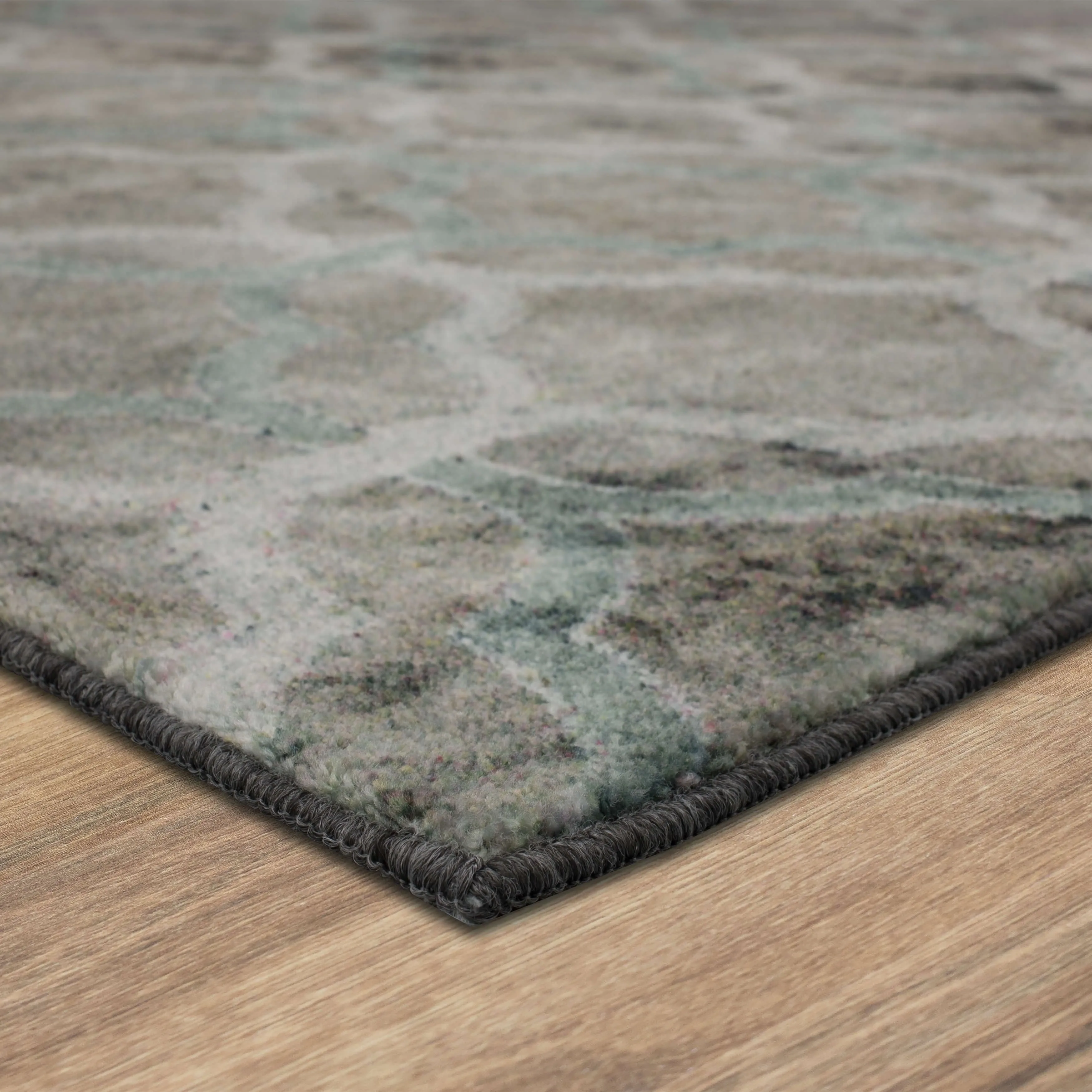 Mohawk Home Quatrefoil Fret Geometric Trellis Grey Area Rug