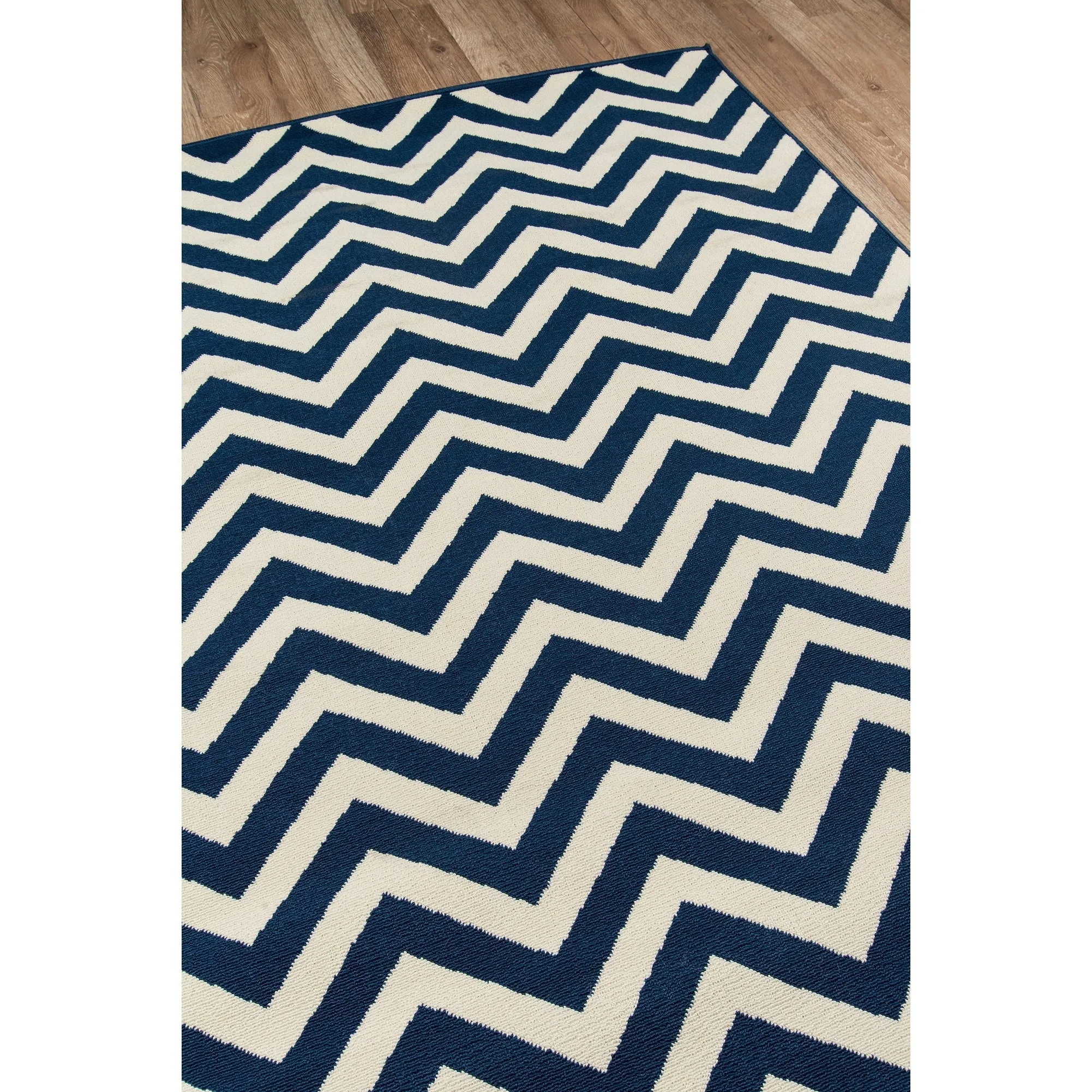 Momeni Baja Chevron Indoor Outdoor Rug