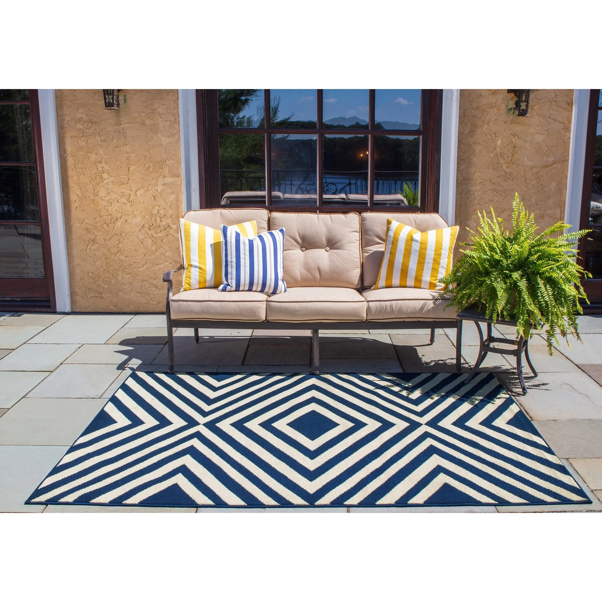 Momeni Baja Zig-Zag Easy Care Indoor Outdoor Area Rug