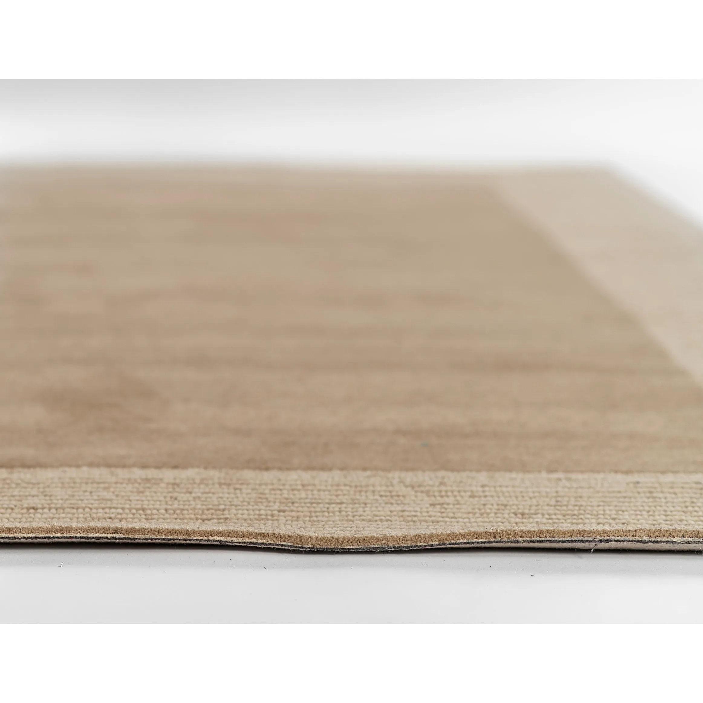 Momeni Everett Border Design Hand Tufted Wool Area Rug