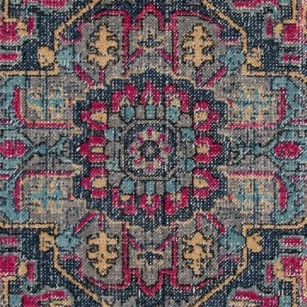 Momeni Jewel Traditional Medallion Area Rug