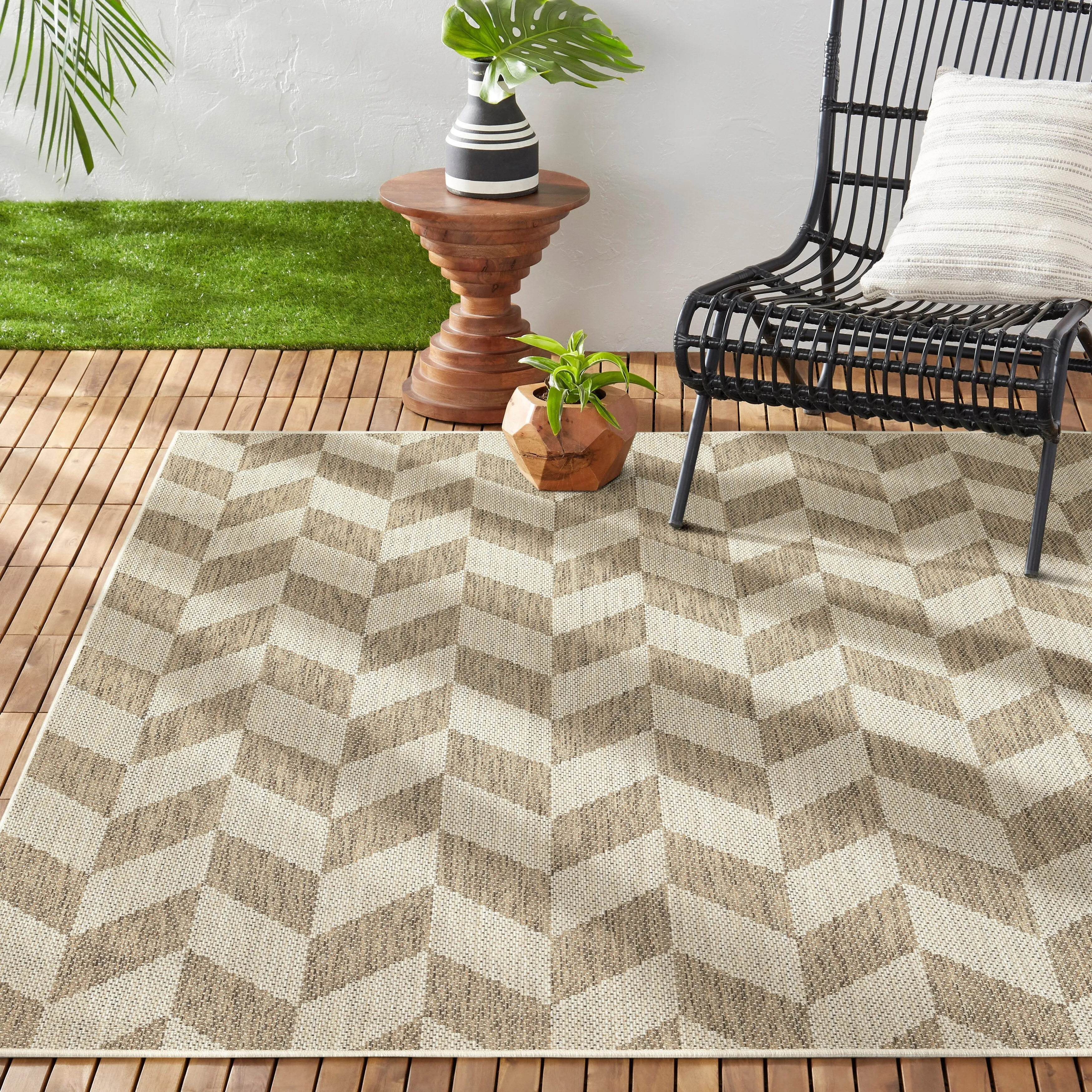 Nicole Miller New York Patio Country Calla Indoor/Outdoor Area Rug