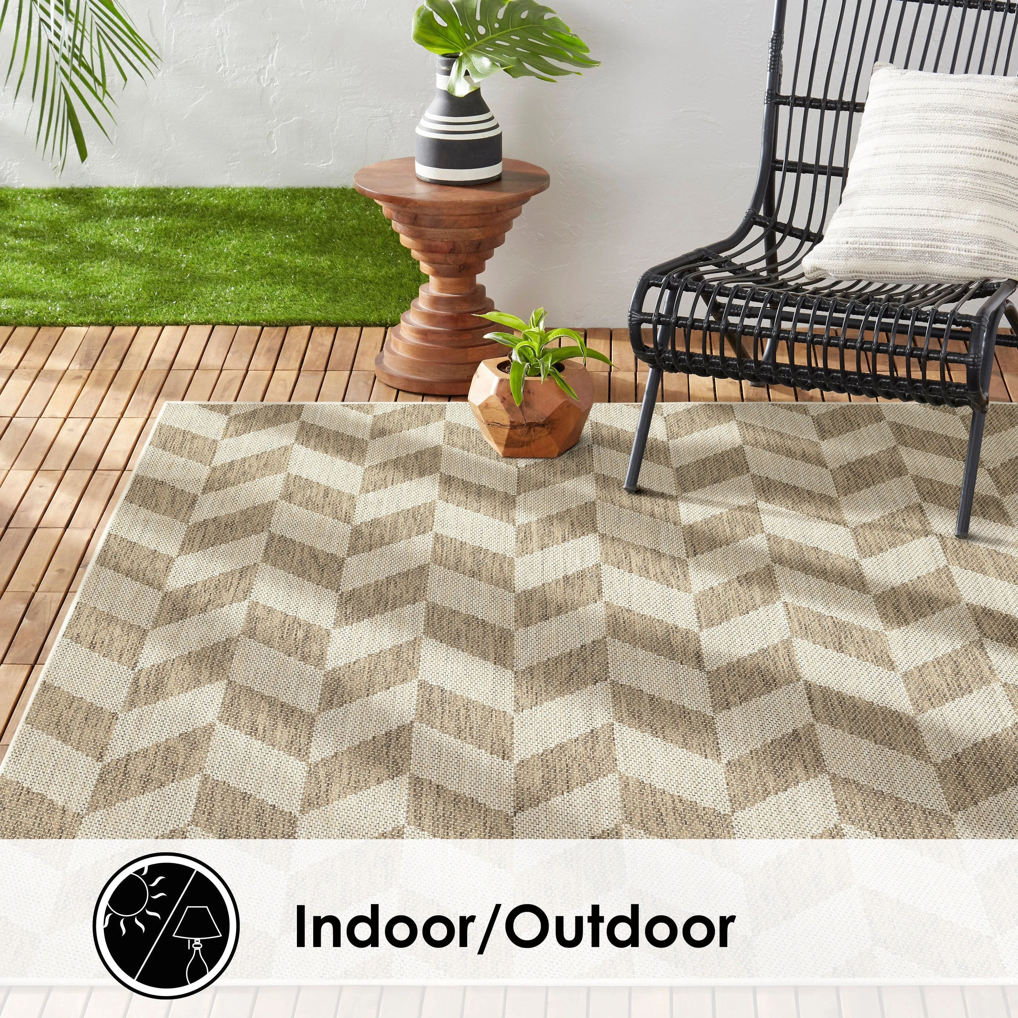 Nicole Miller New York Patio Country Calla Indoor/Outdoor Area Rug