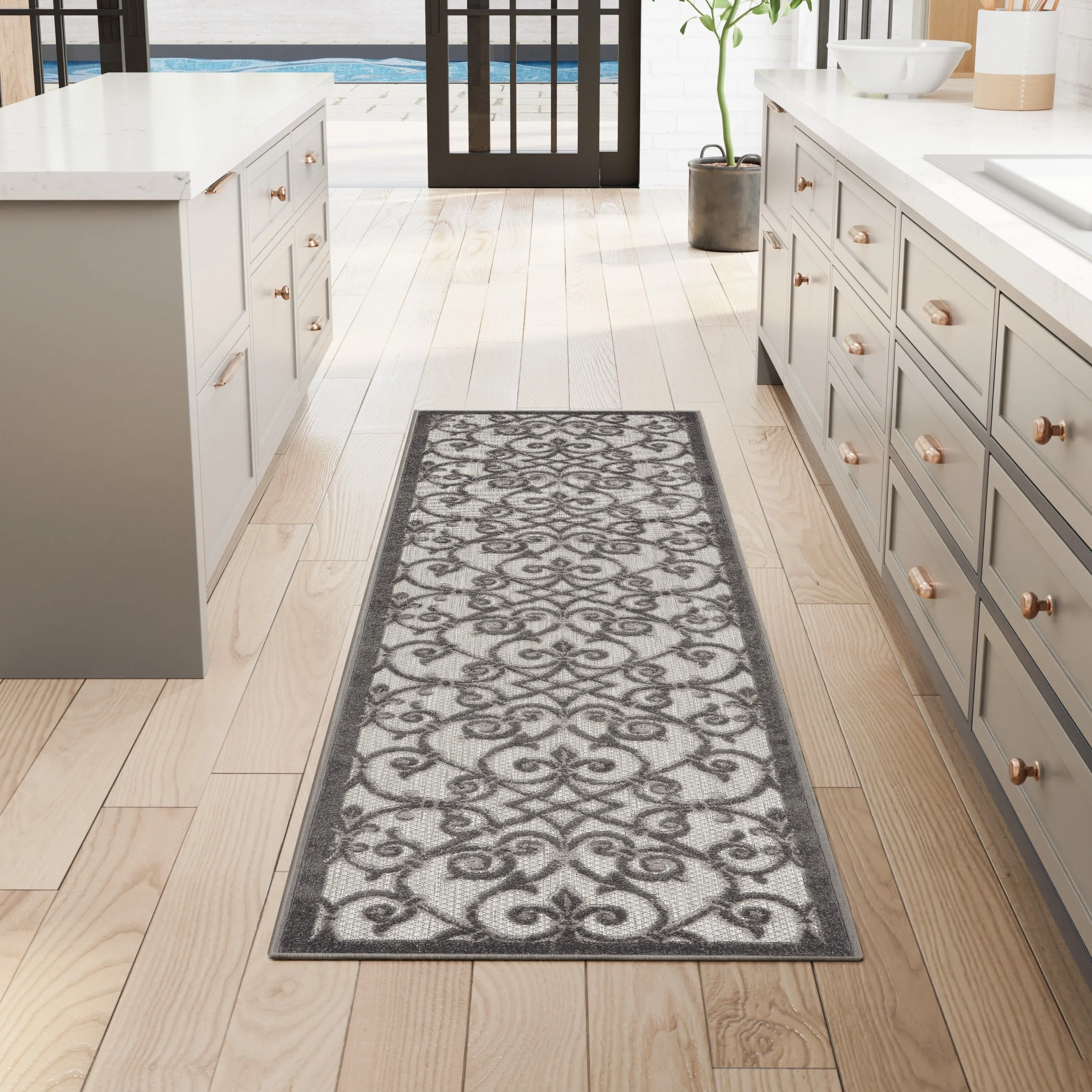 Nourison Alice Indoor/Outdoor Trellis Area Rug