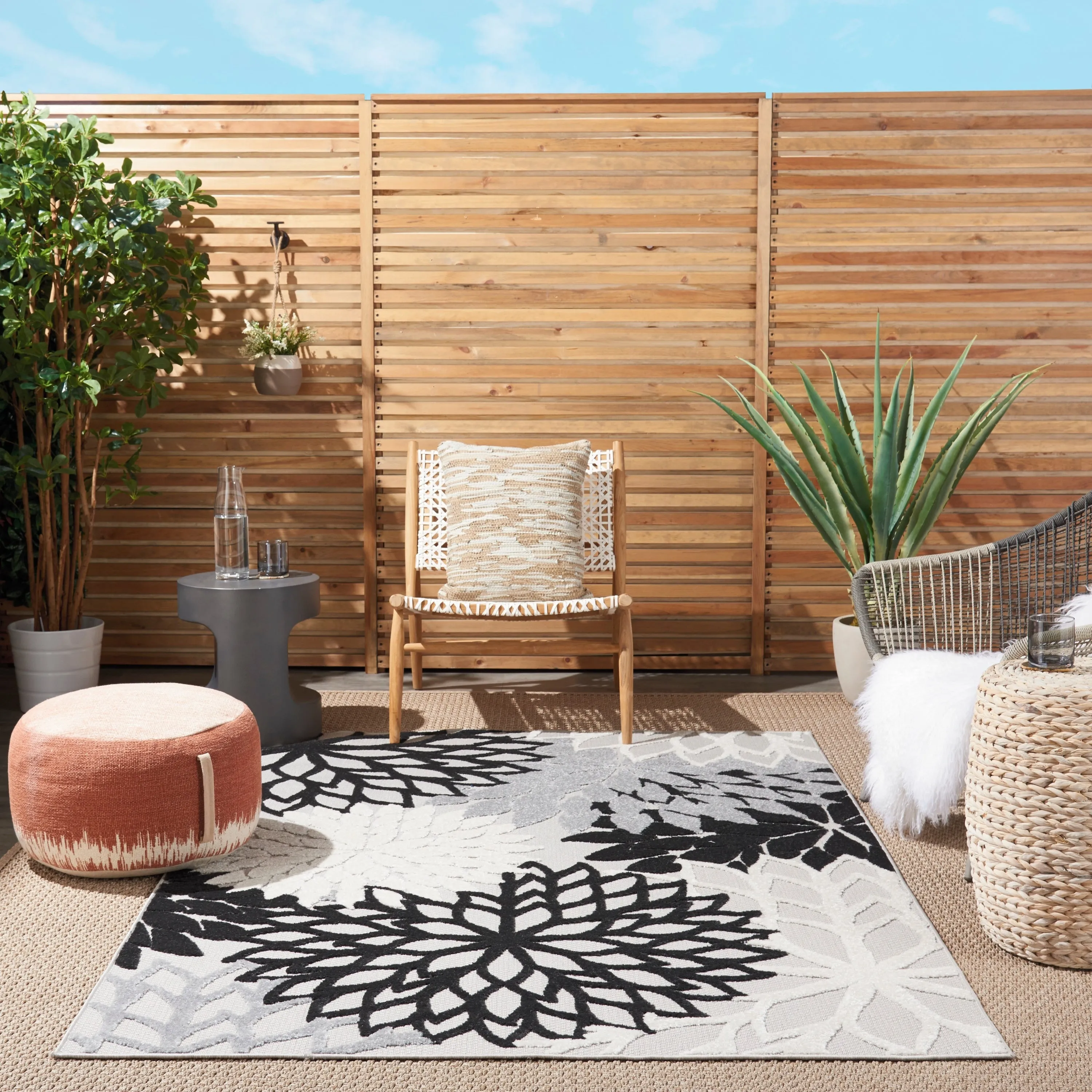 Nourison Aloha Floral Modern. Indoor/Outdoor Area Rug