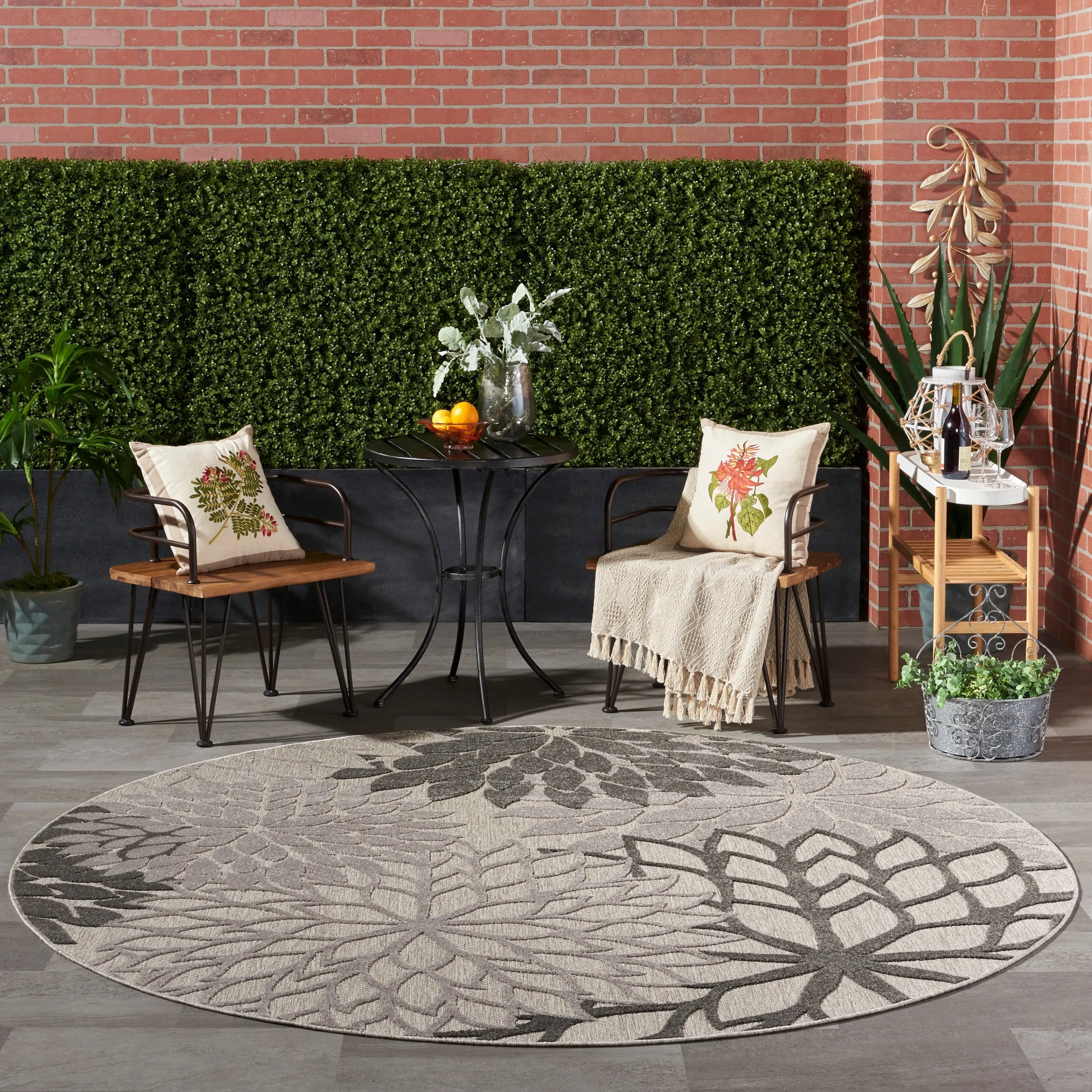 Nourison Aloha Floral Modern. Indoor/Outdoor Area Rug