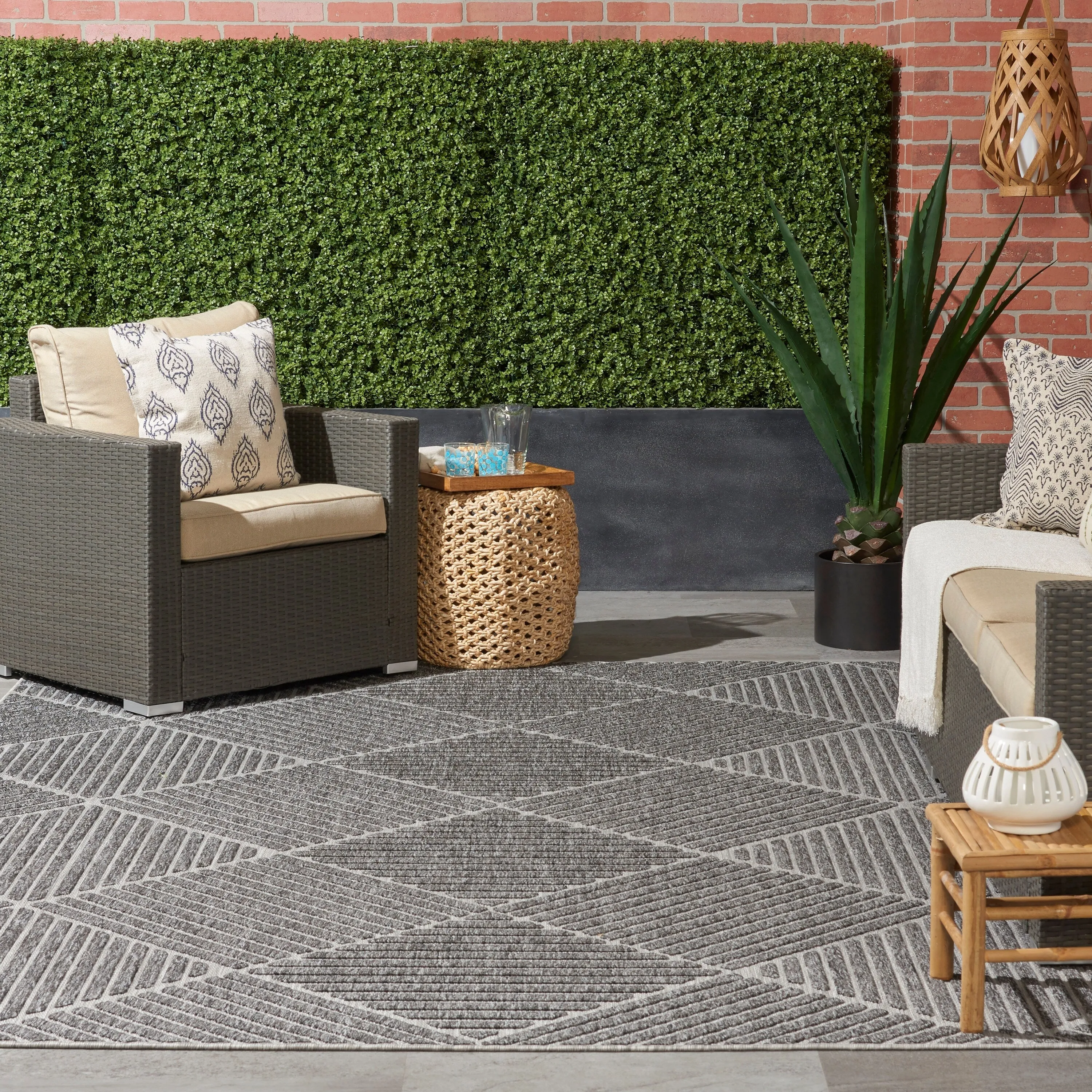 Nourison Palamos Textured Geometric Stripes Indoor/ Outdoor Area Rug