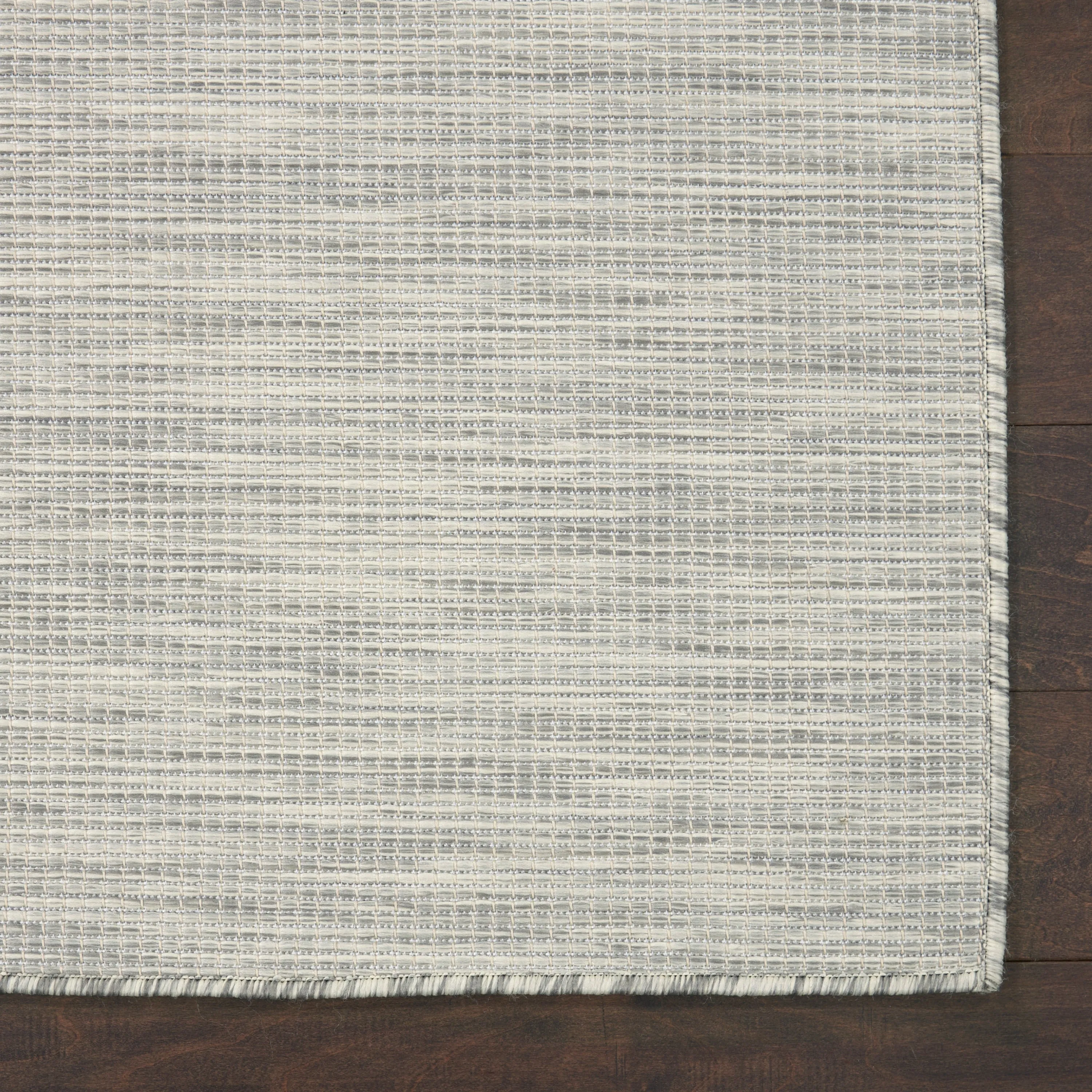 Nourison Selerno Indoor/Outdoor Solid Area Rug