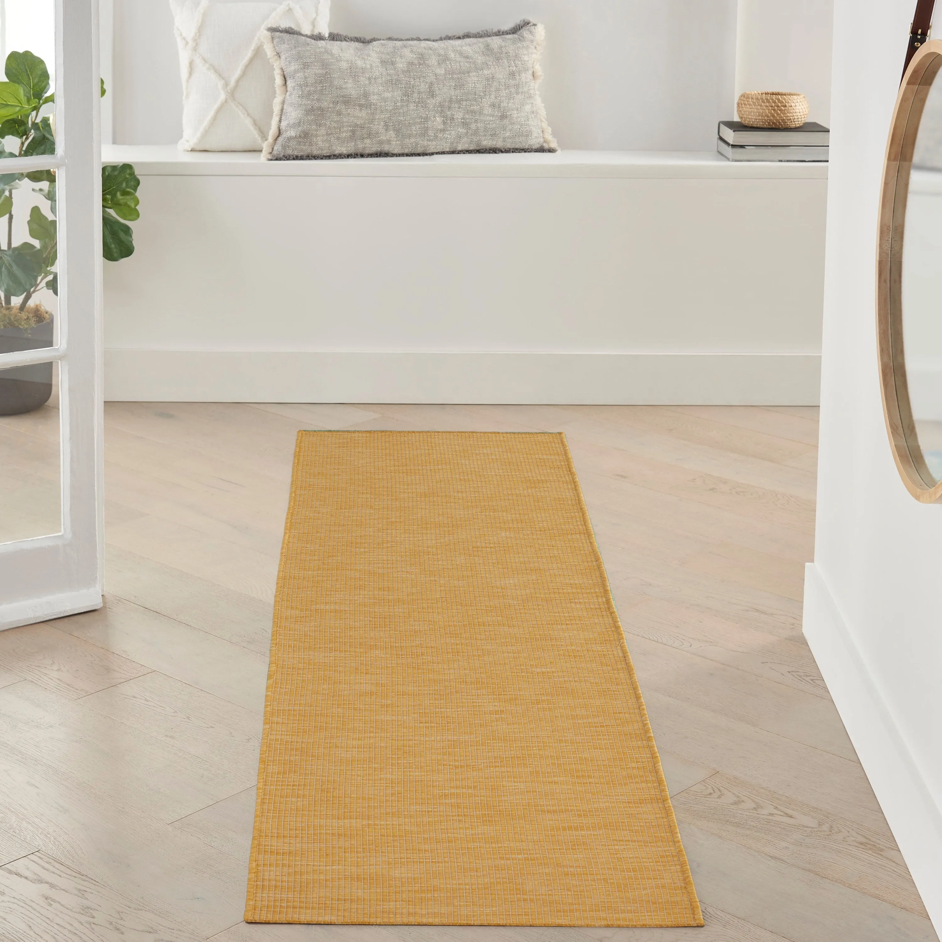 Nourison Selerno Indoor/Outdoor Solid Area Rug
