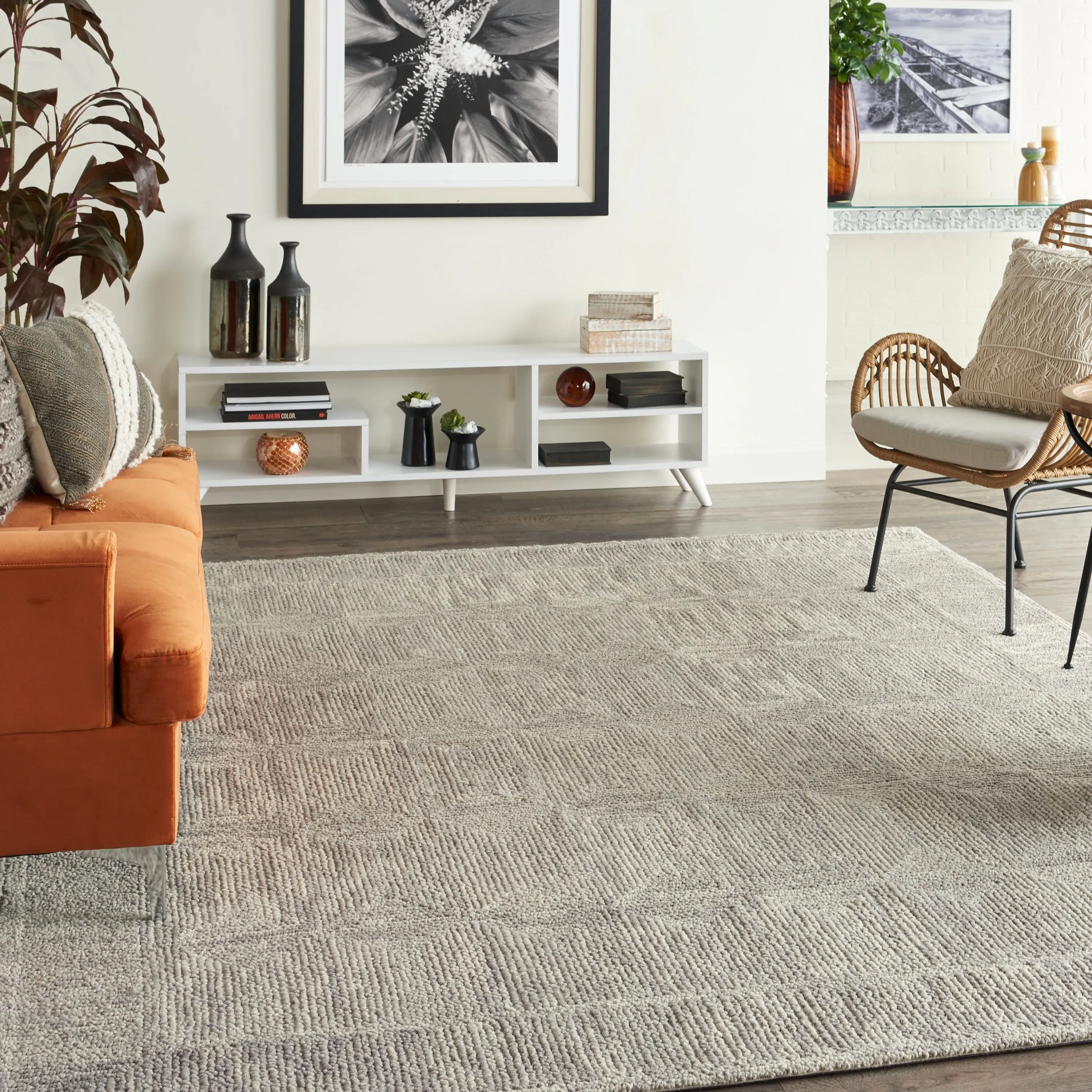 Nourison Vail Textured Modern Hand-tufted Looped Wool Area Rug