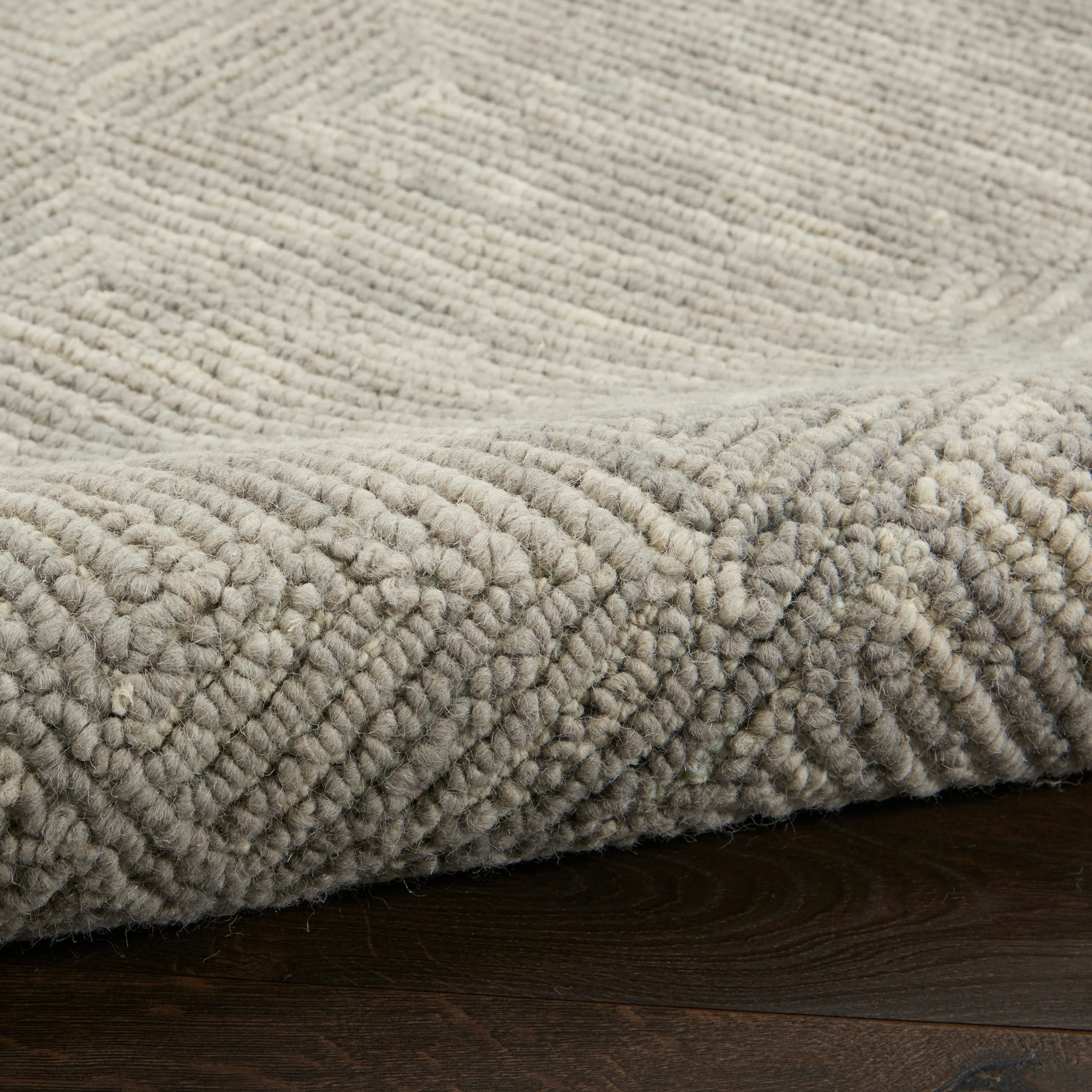 Nourison Vail Textured Modern Hand-tufted Looped Wool Area Rug