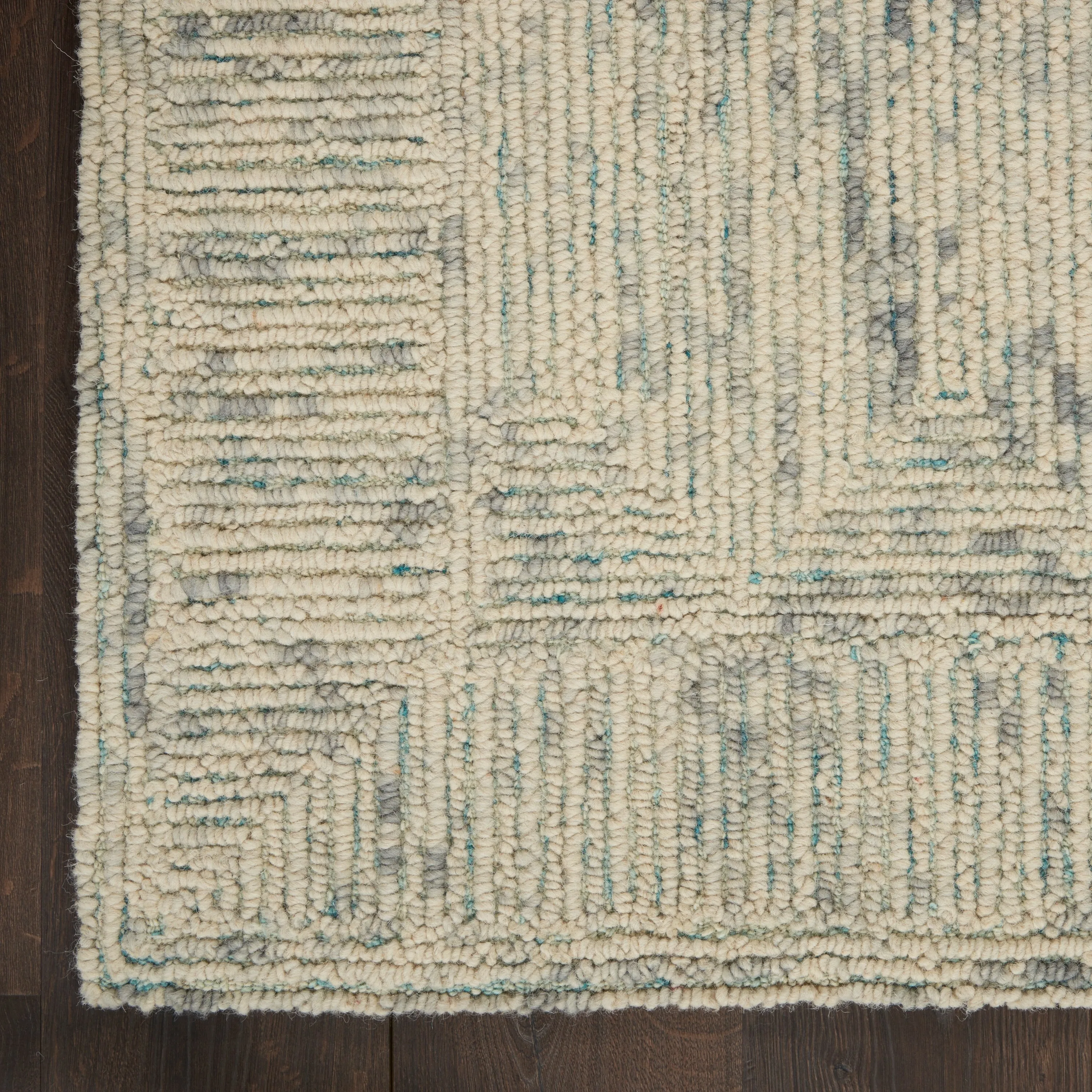 Nourison Vail Textured Modern Hand-tufted Looped Wool Area Rug