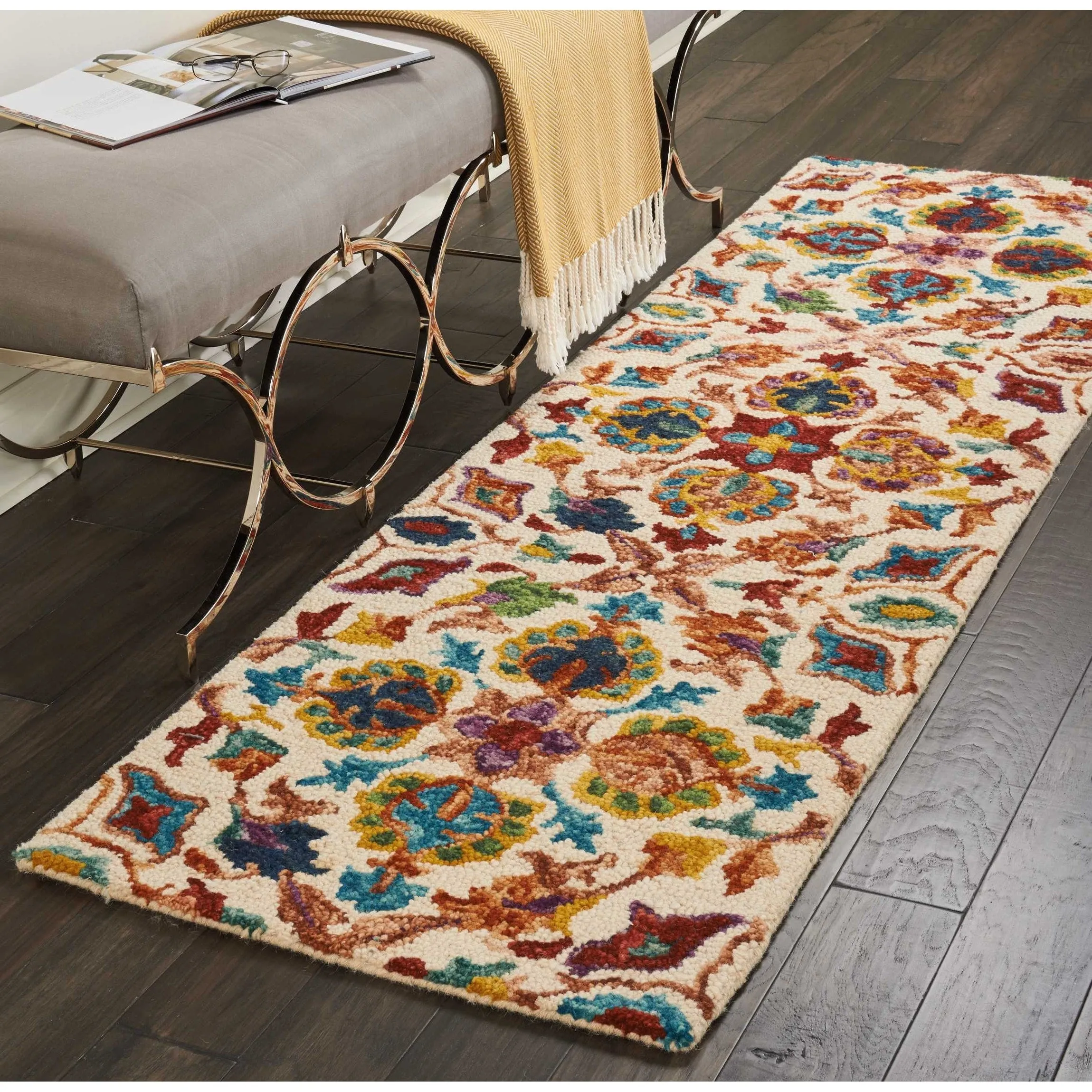 Nourison Vivid Hand-tufted Floral Wool Area Rug
