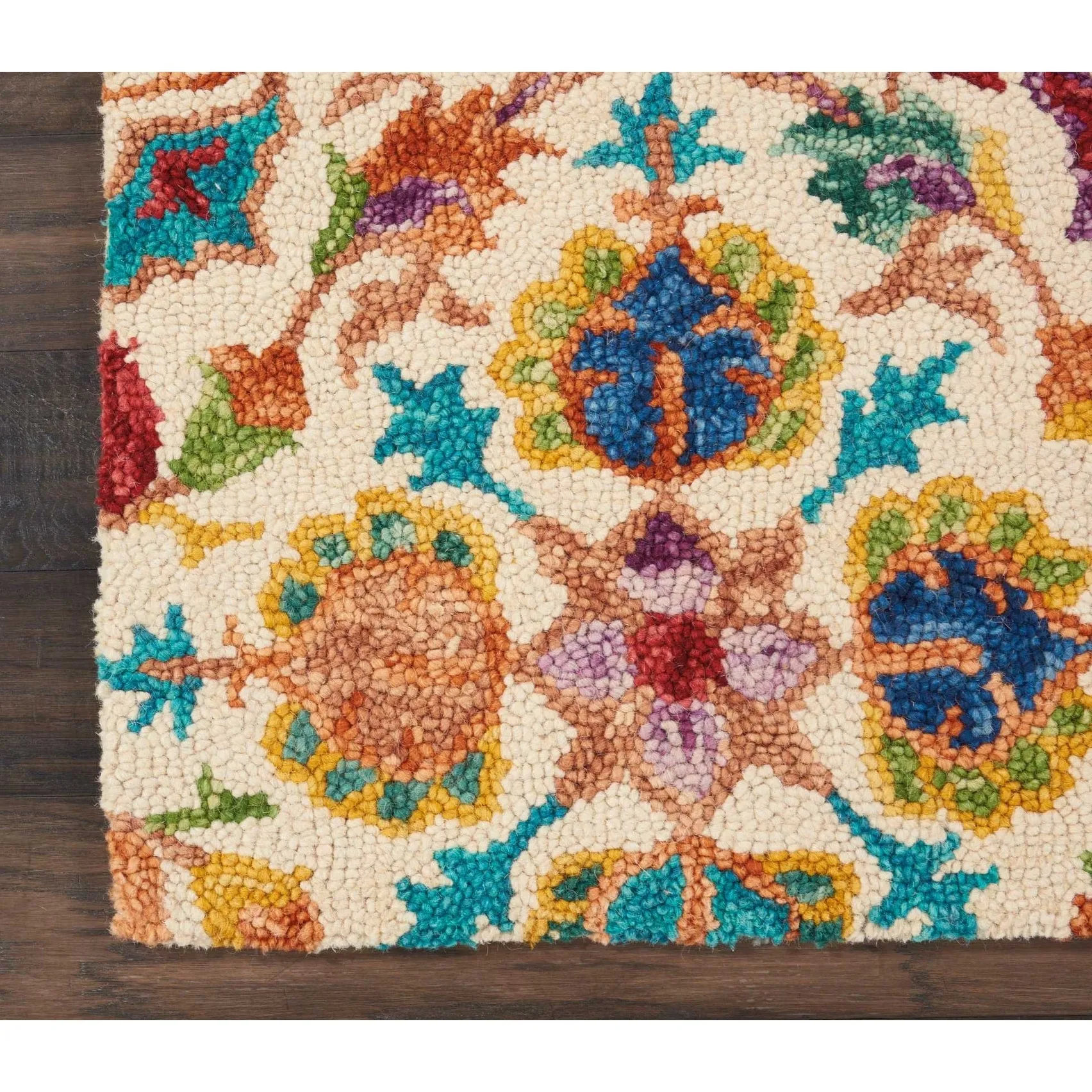 Nourison Vivid Hand-tufted Floral Wool Area Rug