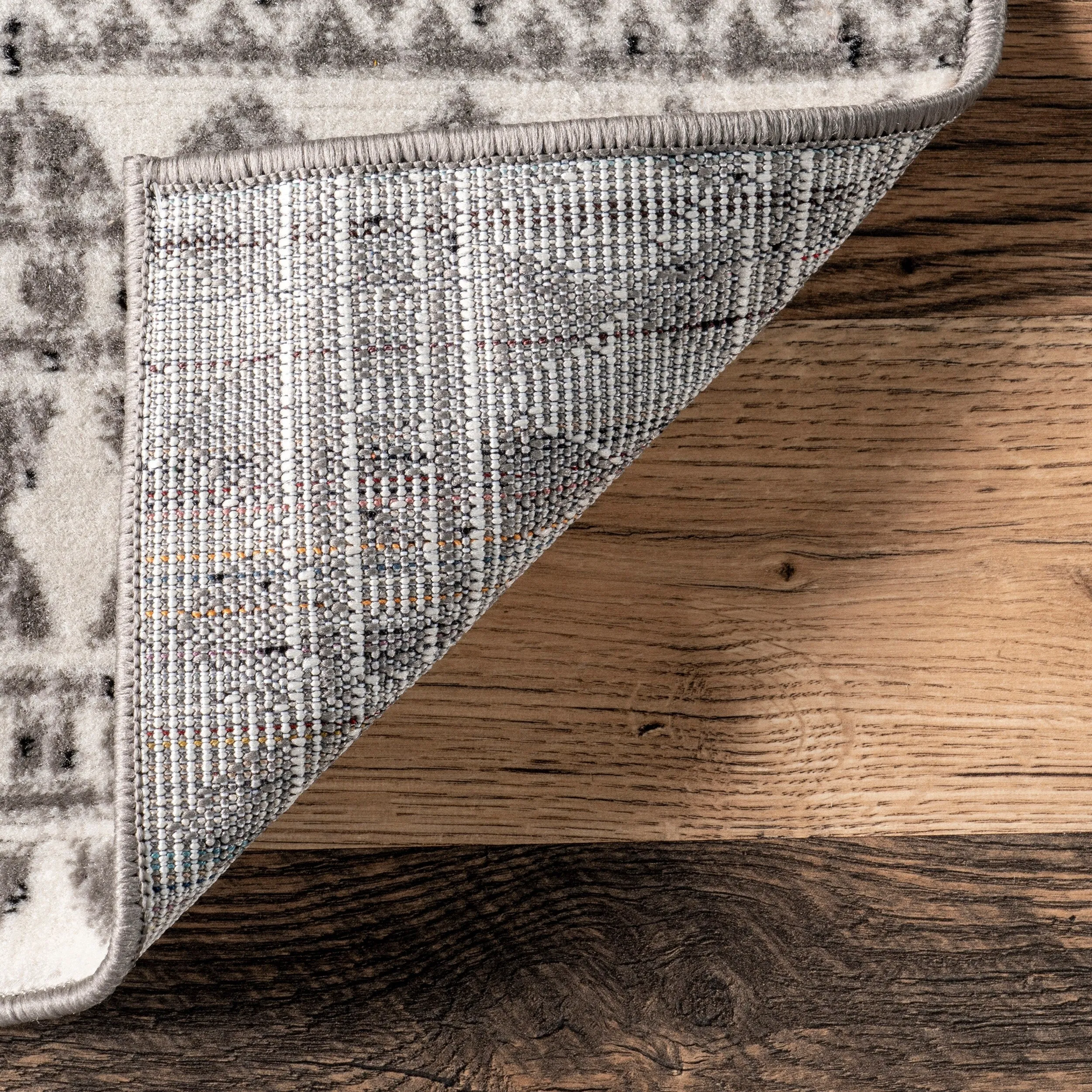 Nuloom Catherina Transitional Geometric Area Rug