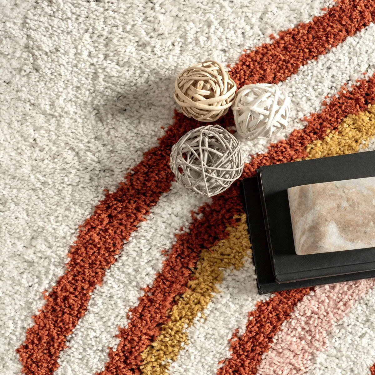 Nuloom Dotty Half Sunset Shag Area Rug