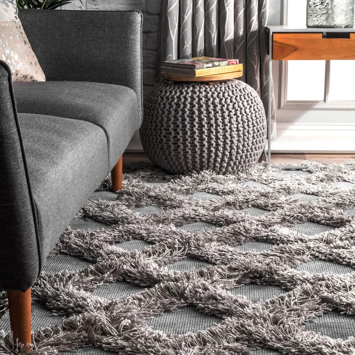 Nuloom Francene Diamond Trellis Shag Area Rug