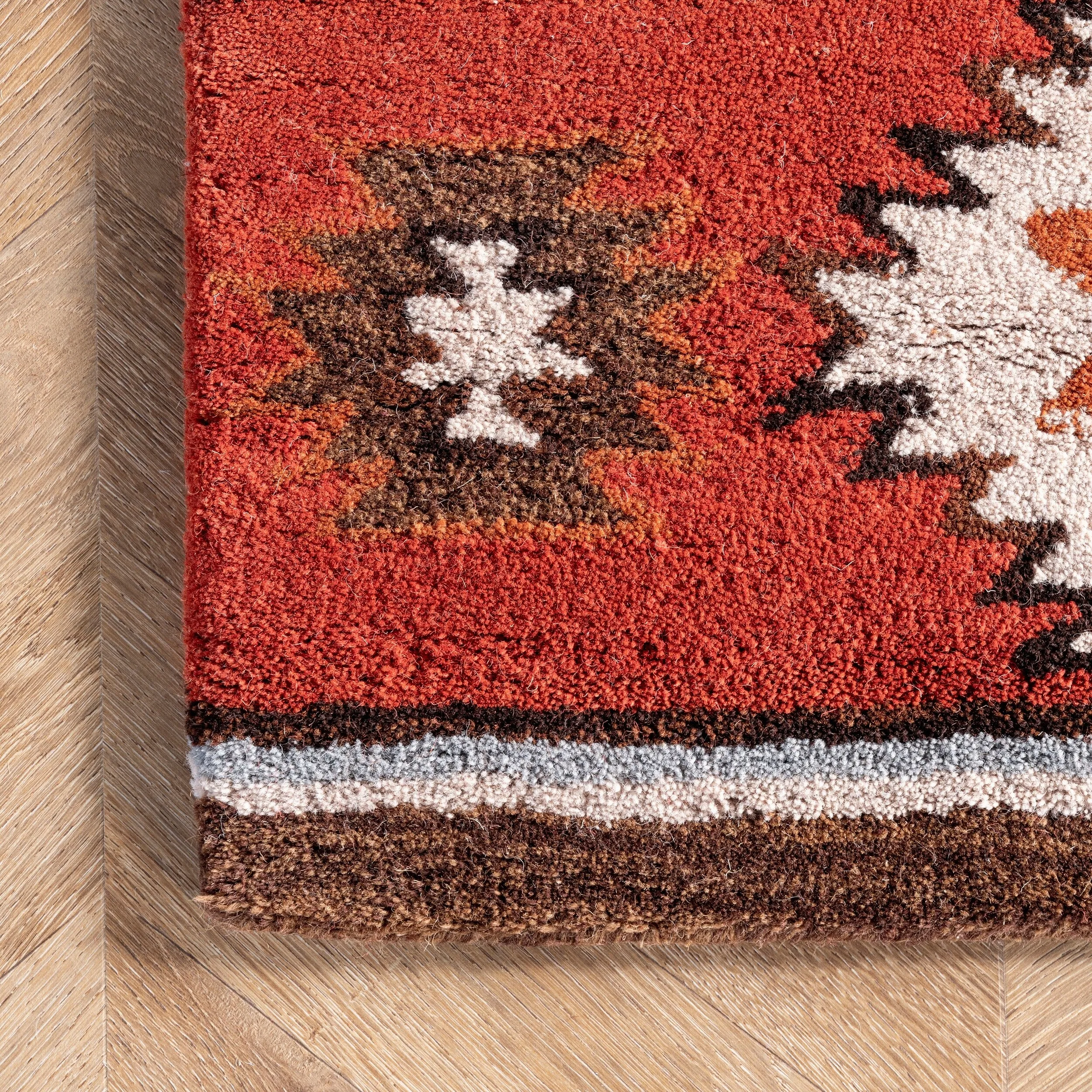 Nuloom Hand Tufted Shyla Area Rug