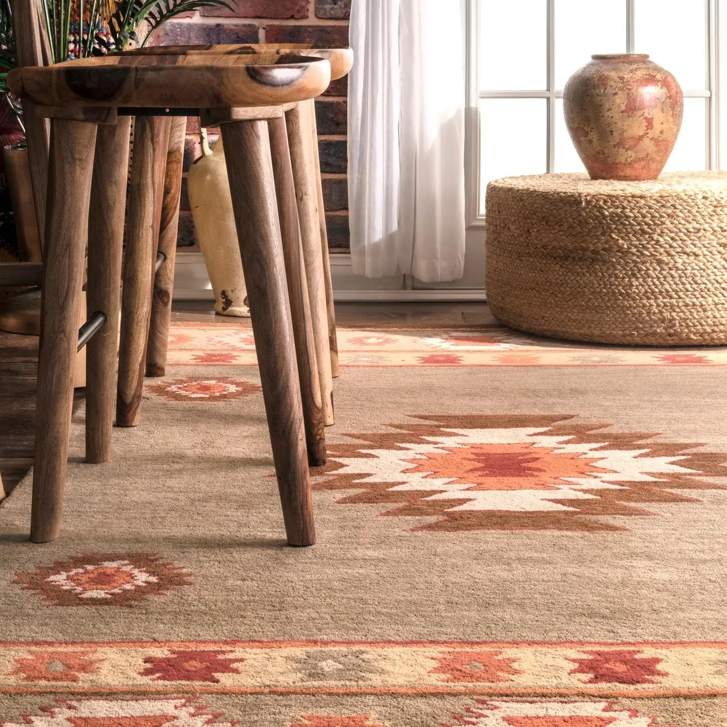 Nuloom Hand Tufted Shyla Area Rug