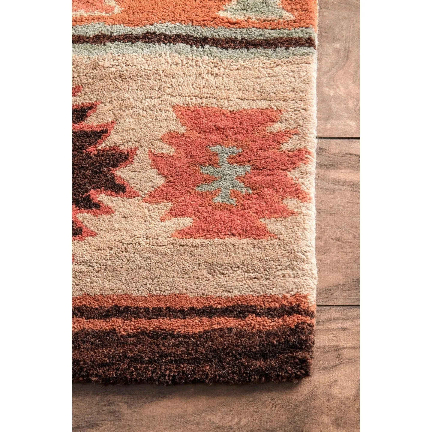 Nuloom Hand Tufted Shyla Area Rug