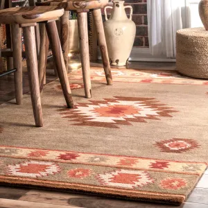 Nuloom Hand Tufted Shyla Area Rug