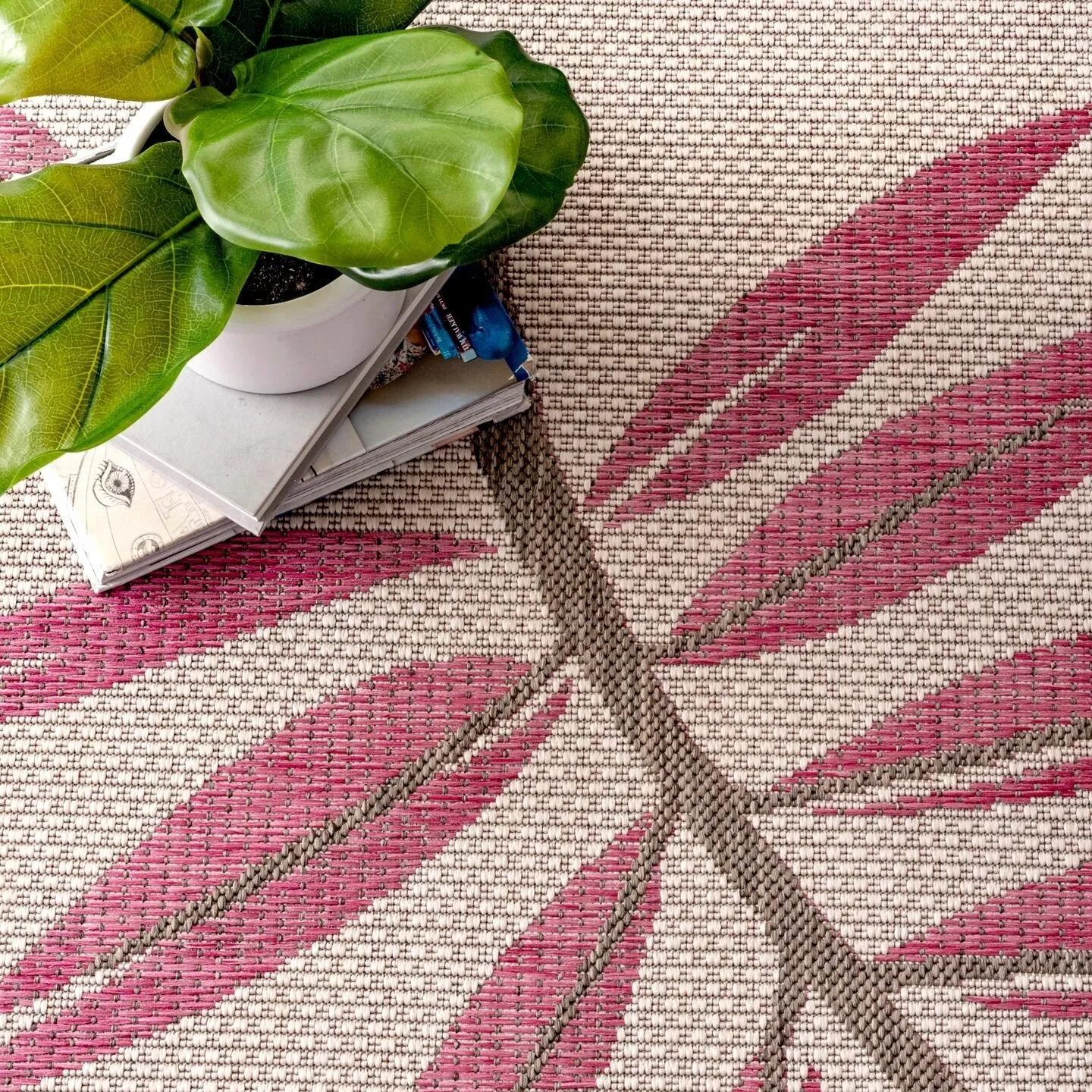 Nuloom Modern Floral Outdoor/ Indoor Porch Area Rug