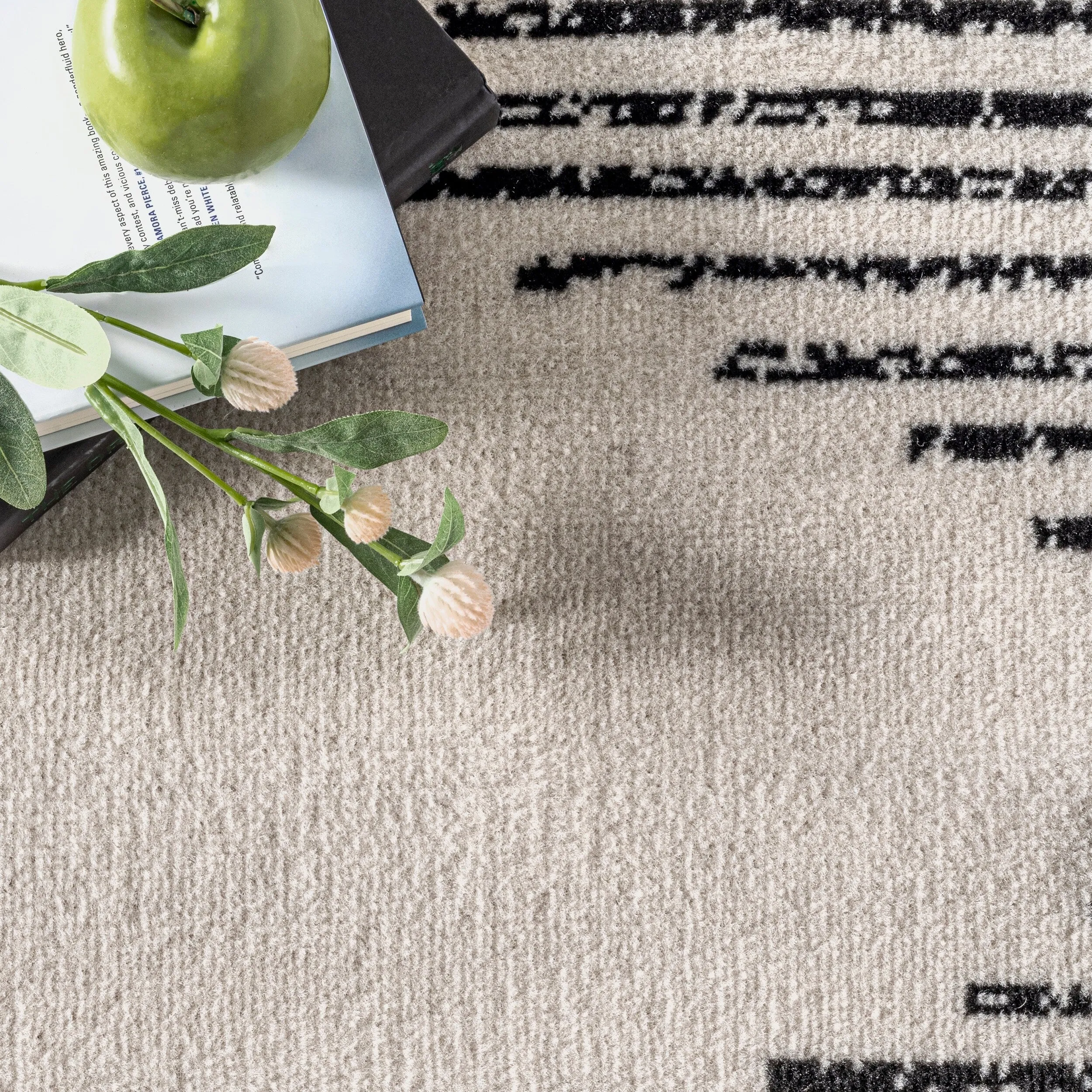 Nuloom Romina Diamond Stripes Area Rug