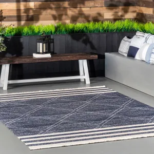 Nuloom Shasta Diamond Stripe Indoor/ Outdoor Area Rug