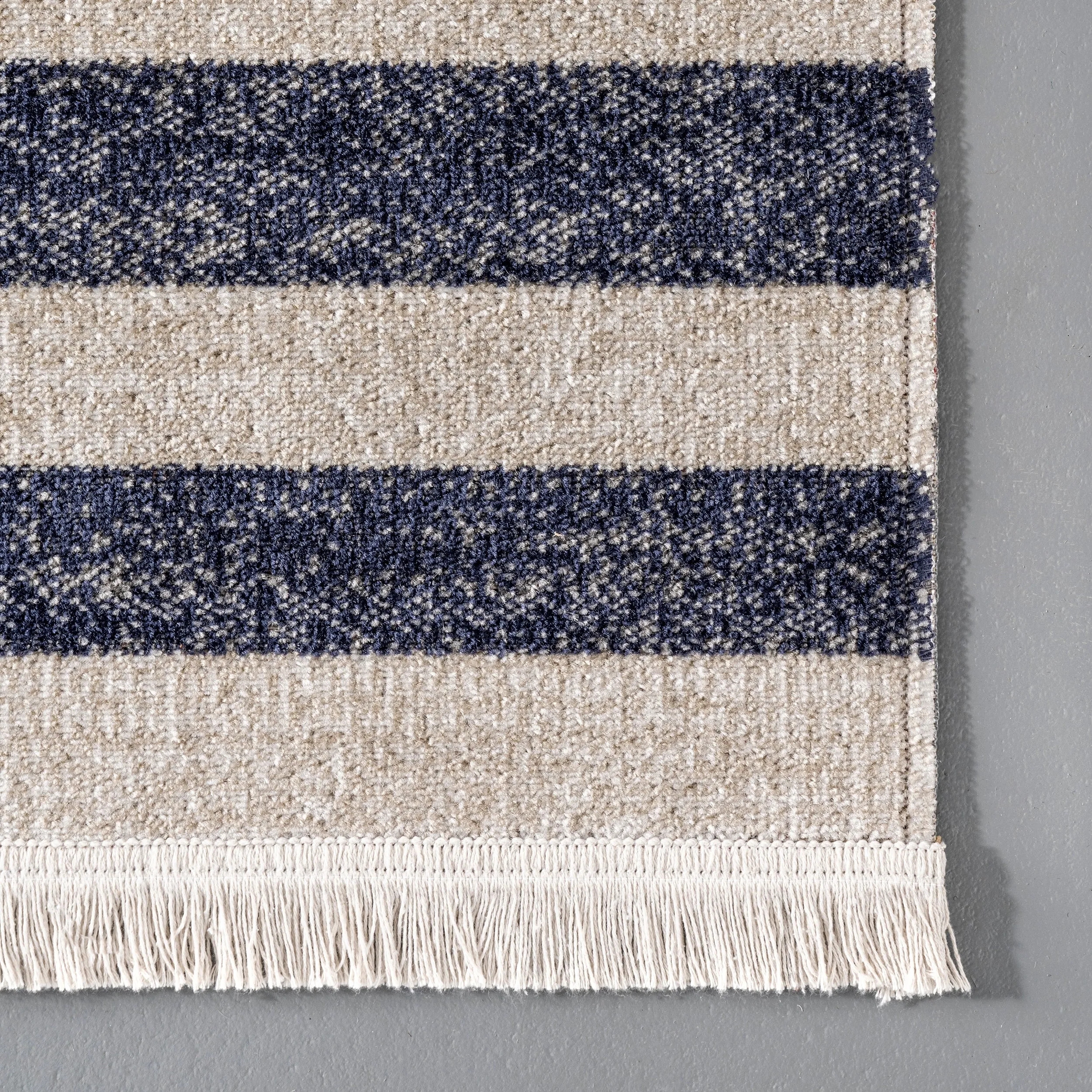 Nuloom Shasta Diamond Stripe Indoor/ Outdoor Area Rug
