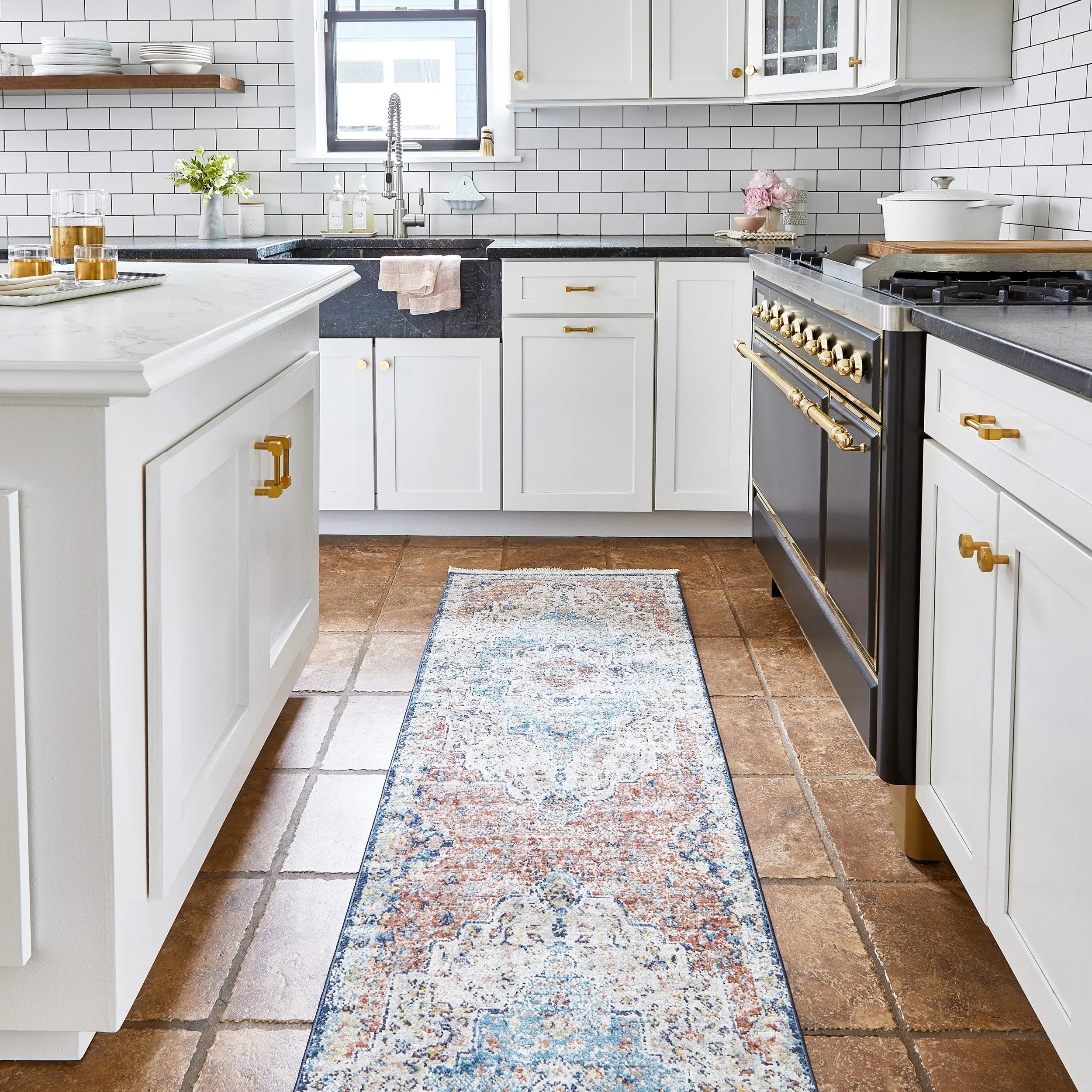 Nuloom Signe Faded Transitional Area Rug
