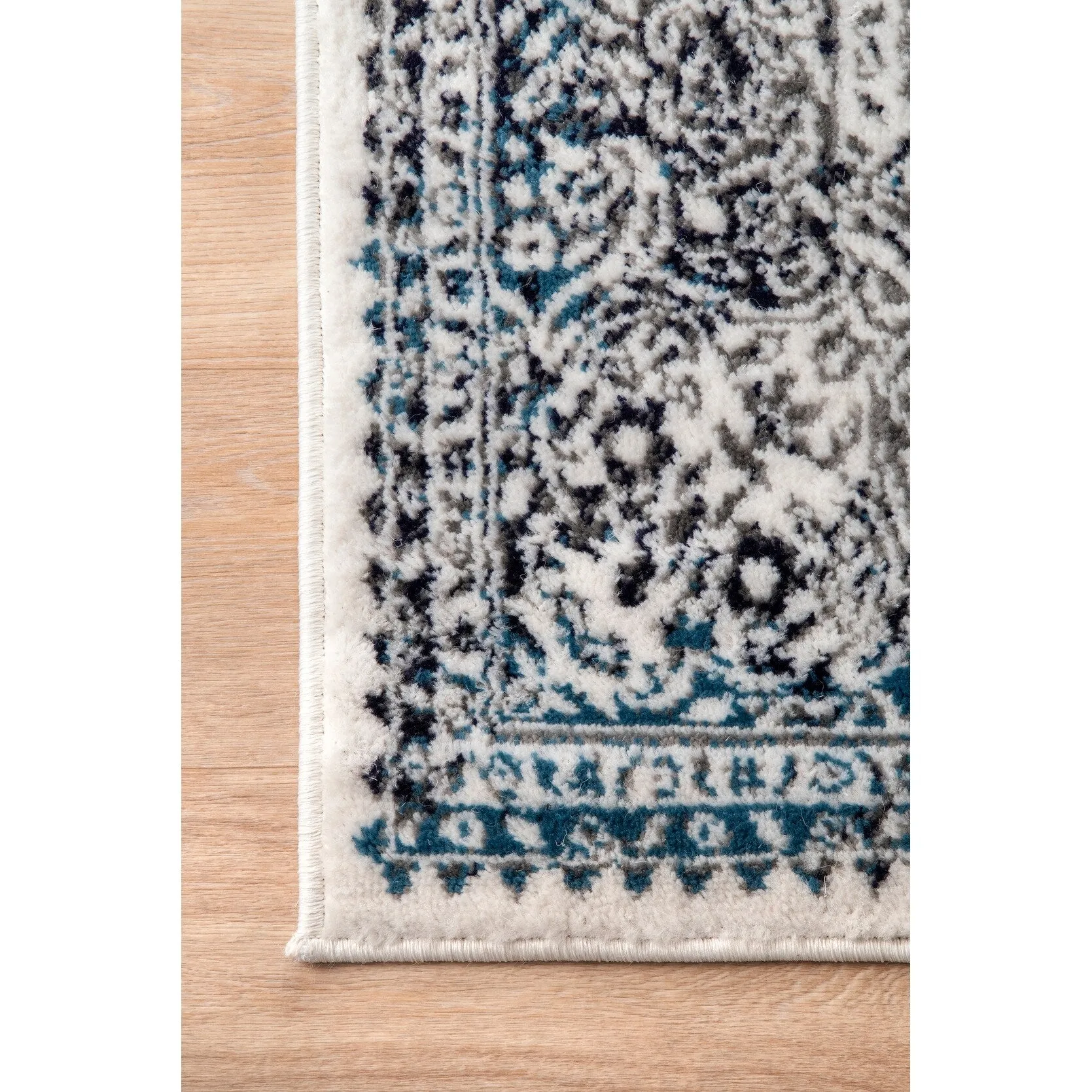 Nuloom Transitional Persian Delores Area Rug