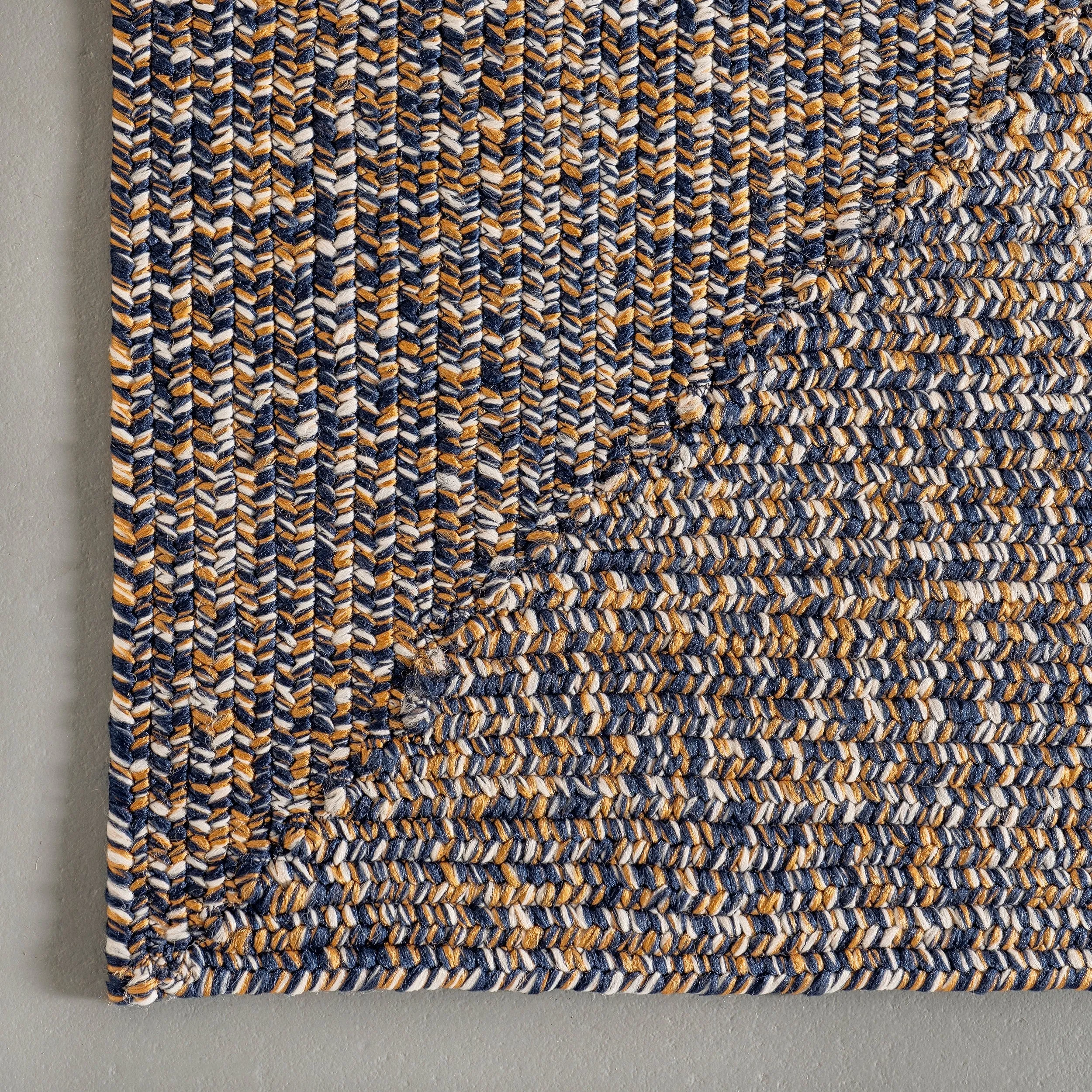Nuloom Wynn Braided Indoor/Outdoor Area Rug